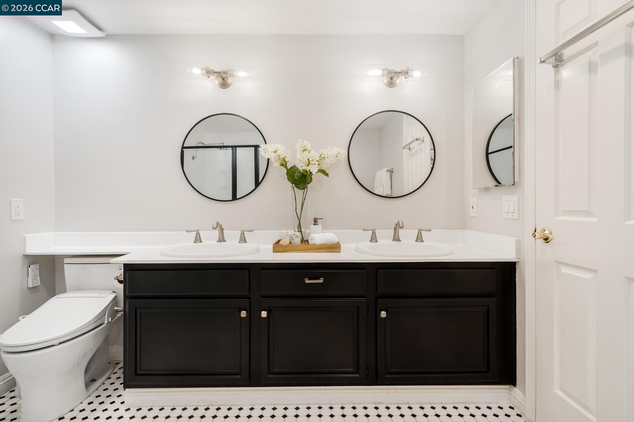 Detail Gallery Image 18 of 34 For 34 Pony Ct, San Ramon,  CA 94583 - 4 Beds | 2 Baths