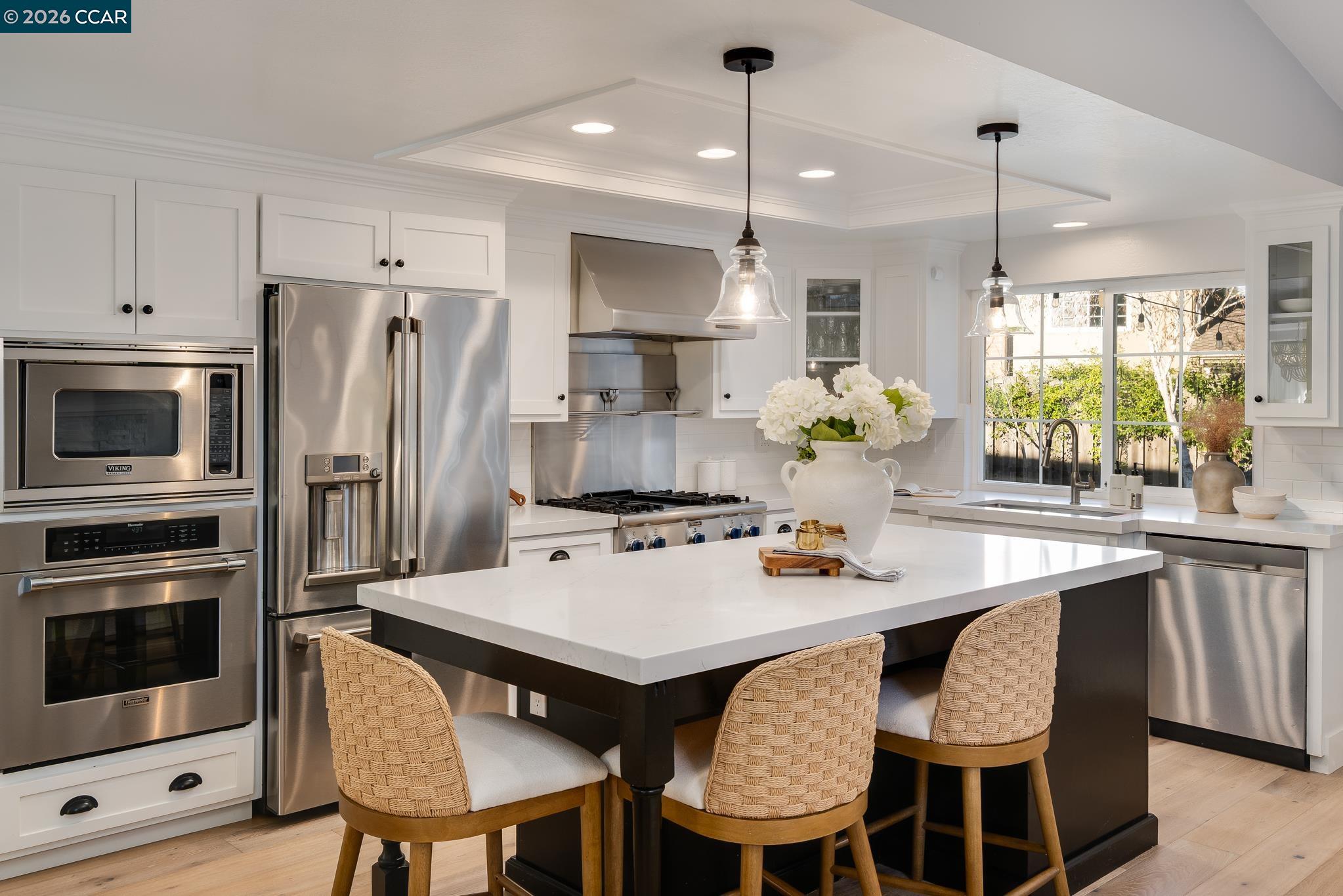 Detail Gallery Image 8 of 34 For 34 Pony Ct, San Ramon,  CA 94583 - 4 Beds | 2 Baths