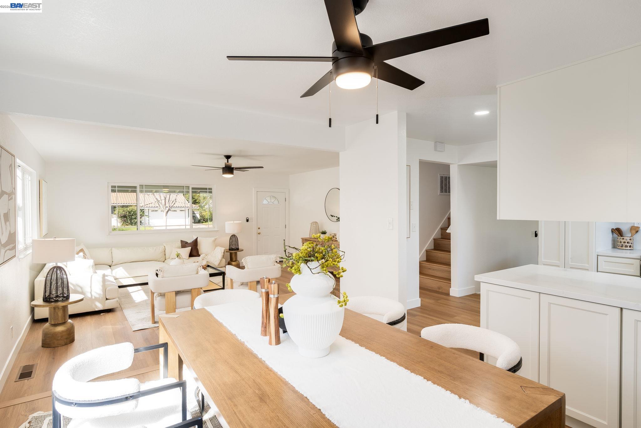 Detail Gallery Image 10 of 44 For 7172 Amador Valley Blvd, Dublin,  CA 94568 - 4 Beds | 2/1 Baths