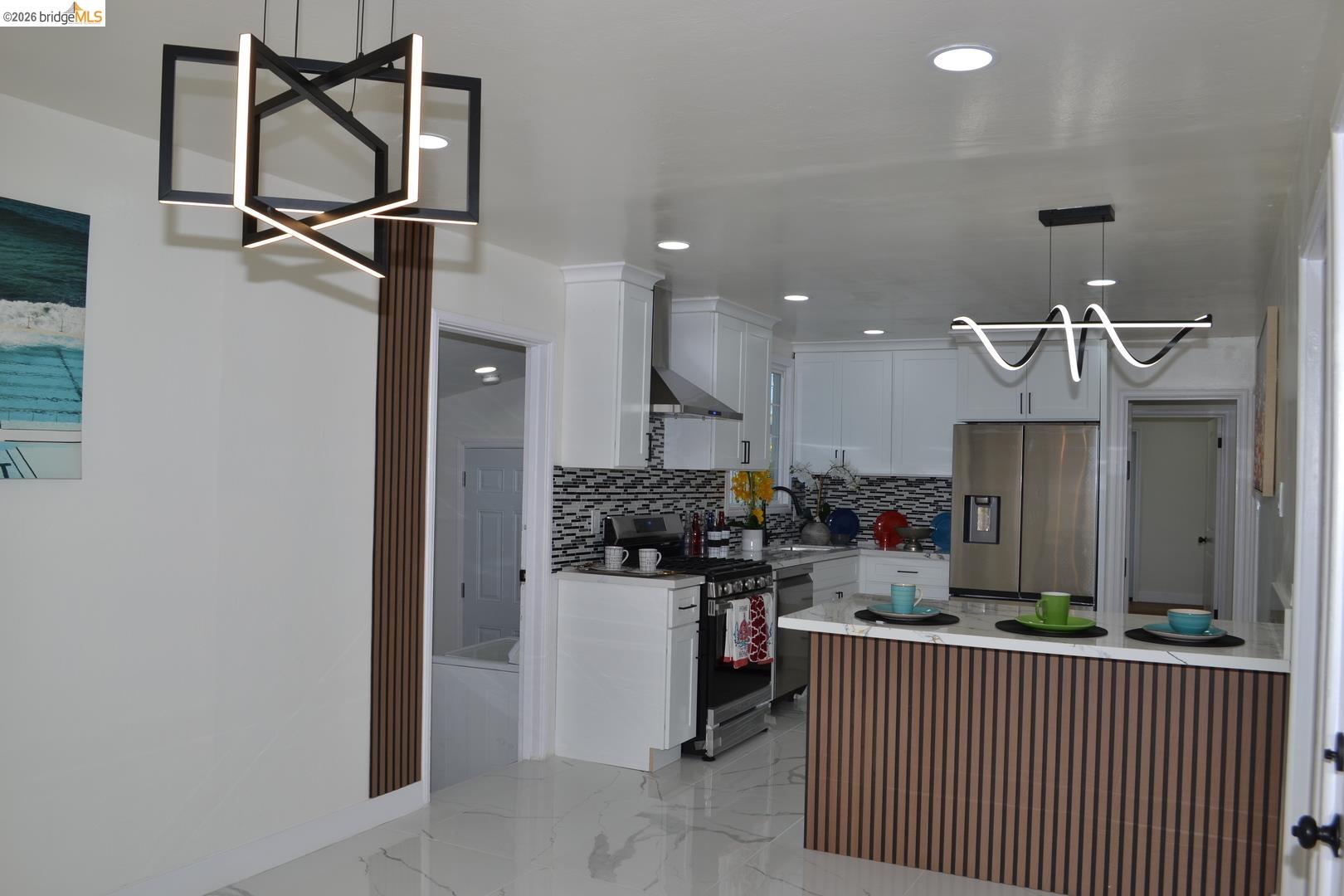 Detail Gallery Image 11 of 34 For 1516 Oscar St, Richmond,  CA 94804 - 3 Beds | 2 Baths