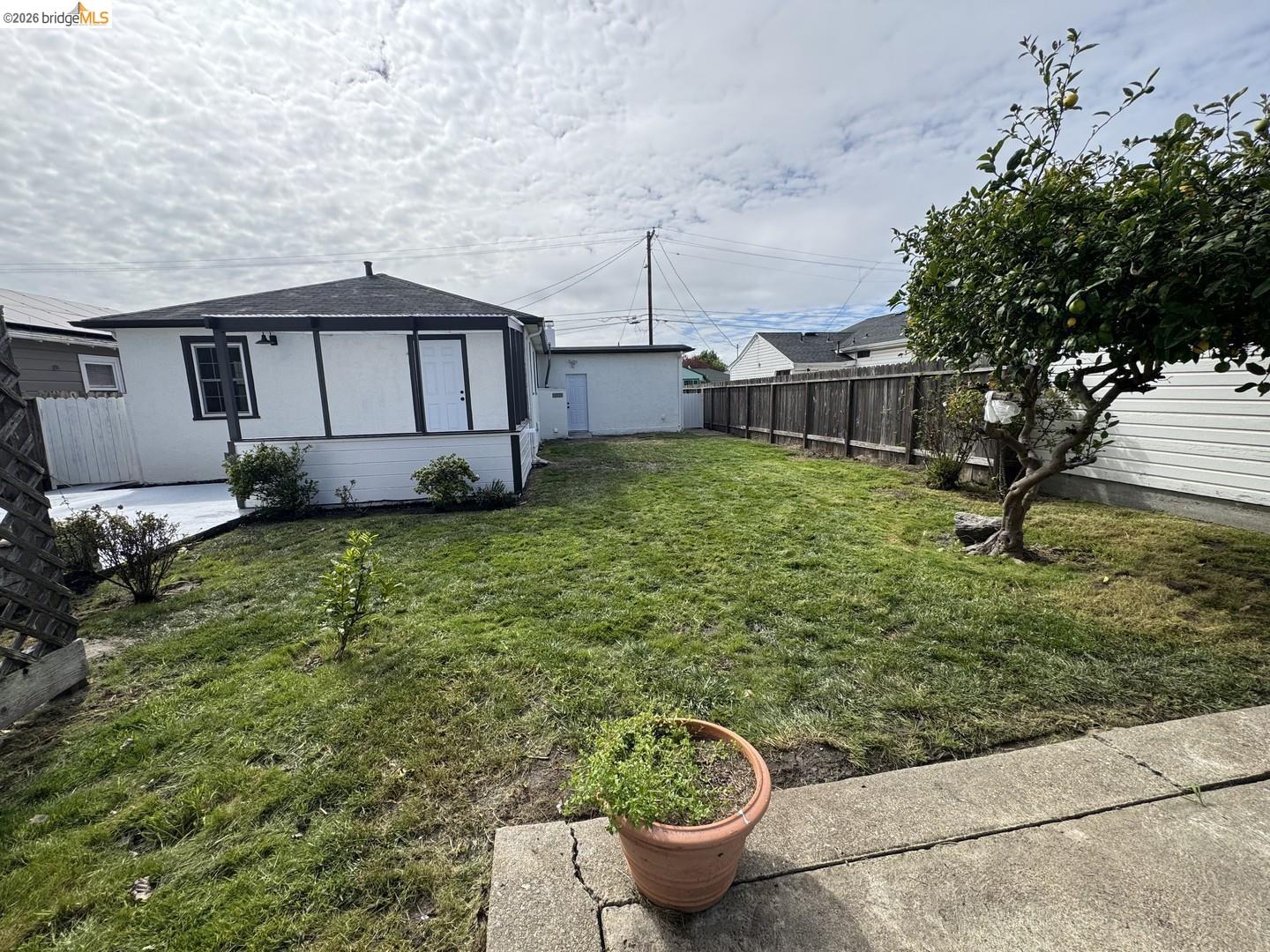 Detail Gallery Image 26 of 34 For 1516 Oscar St, Richmond,  CA 94804 - 3 Beds | 2 Baths