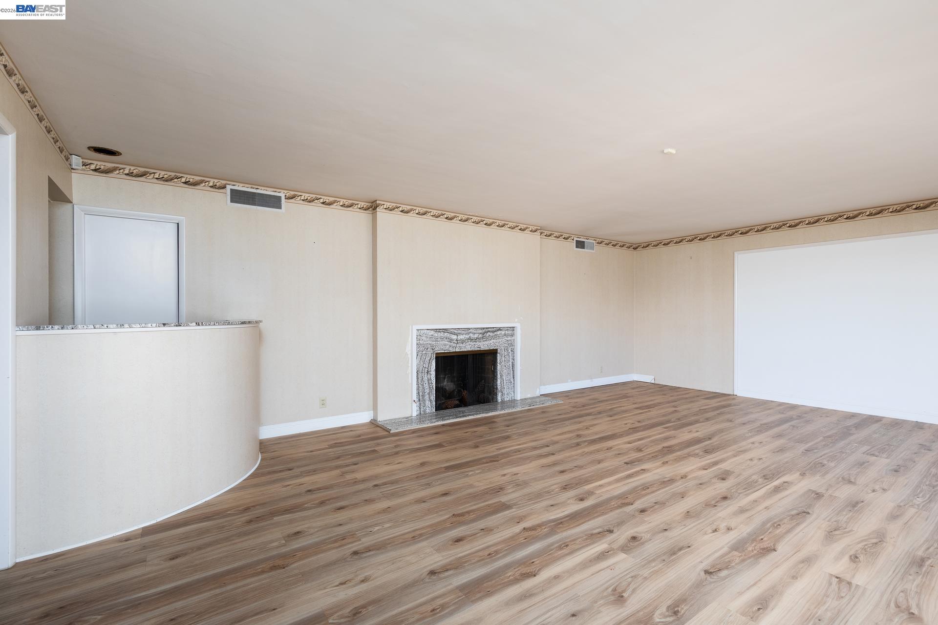 Detail Gallery Image 14 of 60 For 805 Lyon Ave, Sanger,  CA 93657 - 4 Beds | 3/1 Baths