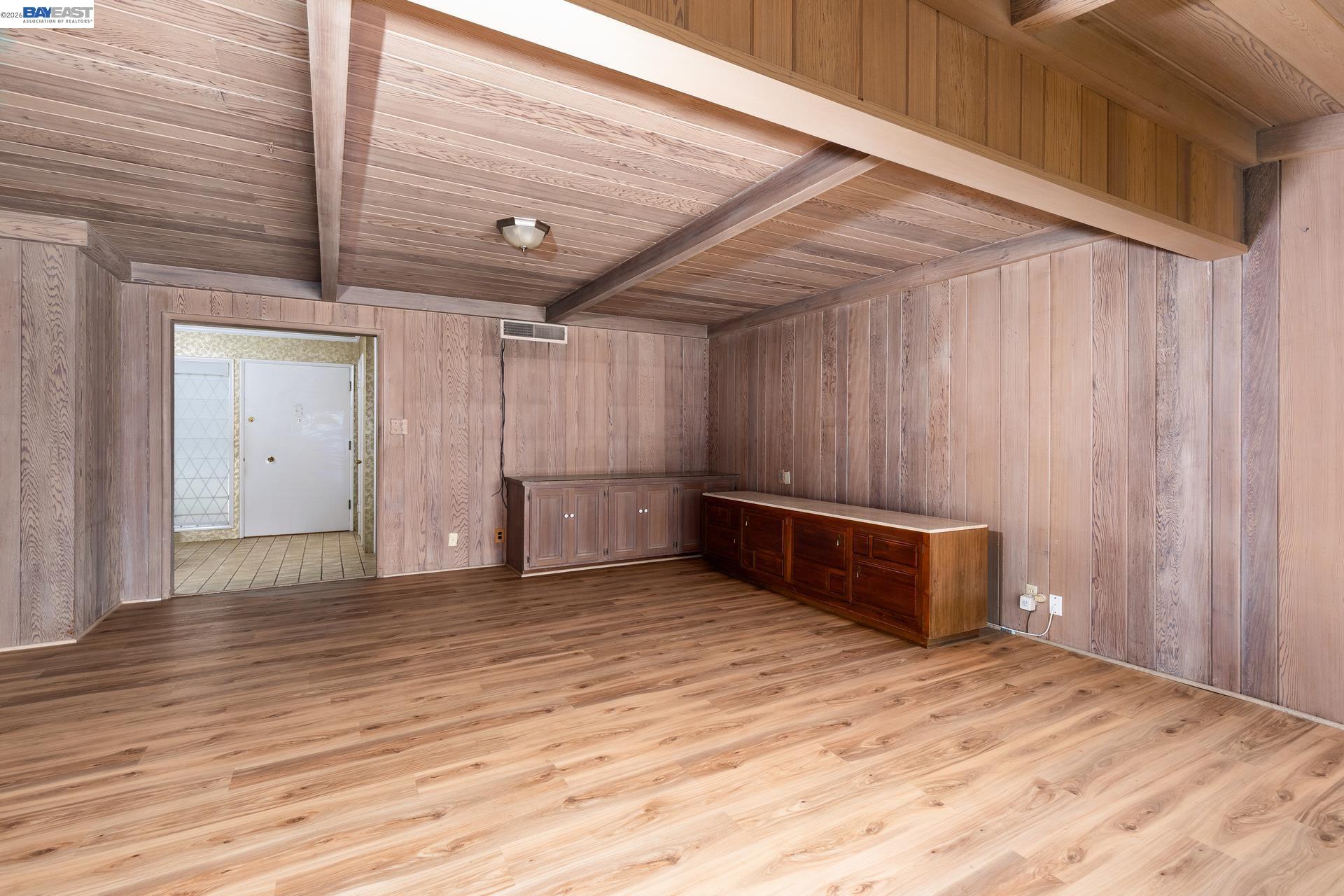 Detail Gallery Image 19 of 60 For 805 Lyon Ave, Sanger,  CA 93657 - 4 Beds | 3/1 Baths