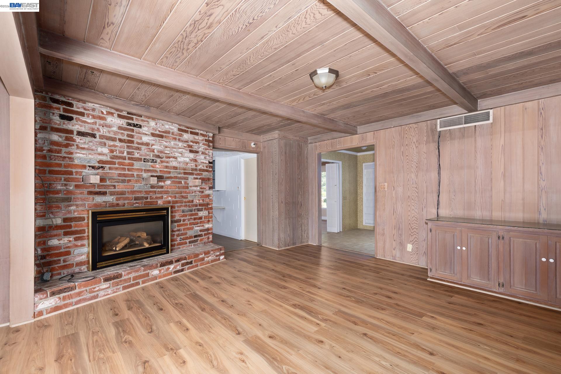 Detail Gallery Image 20 of 60 For 805 Lyon Ave, Sanger,  CA 93657 - 4 Beds | 3/1 Baths