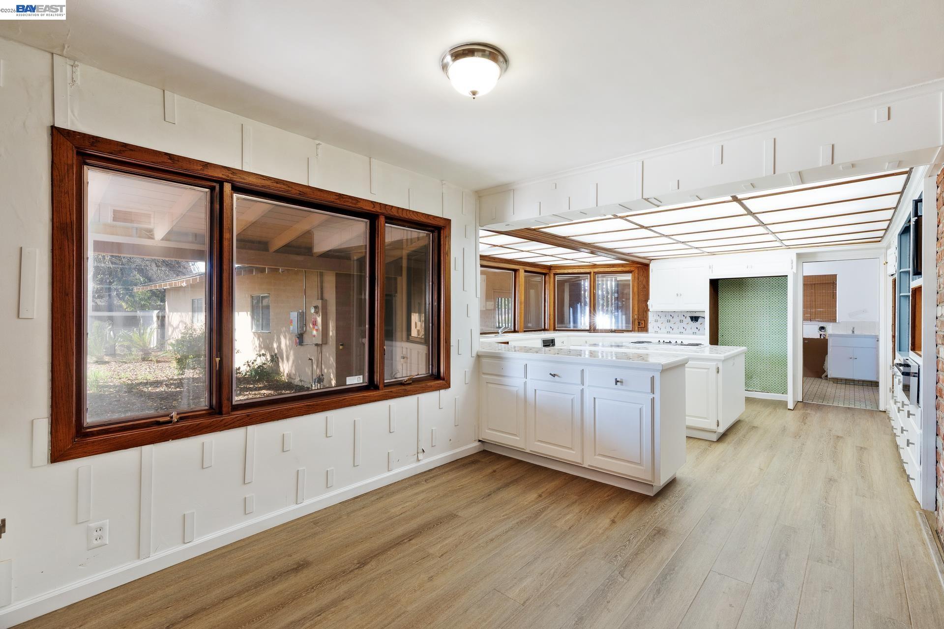 Detail Gallery Image 21 of 60 For 805 Lyon Ave, Sanger,  CA 93657 - 4 Beds | 3/1 Baths