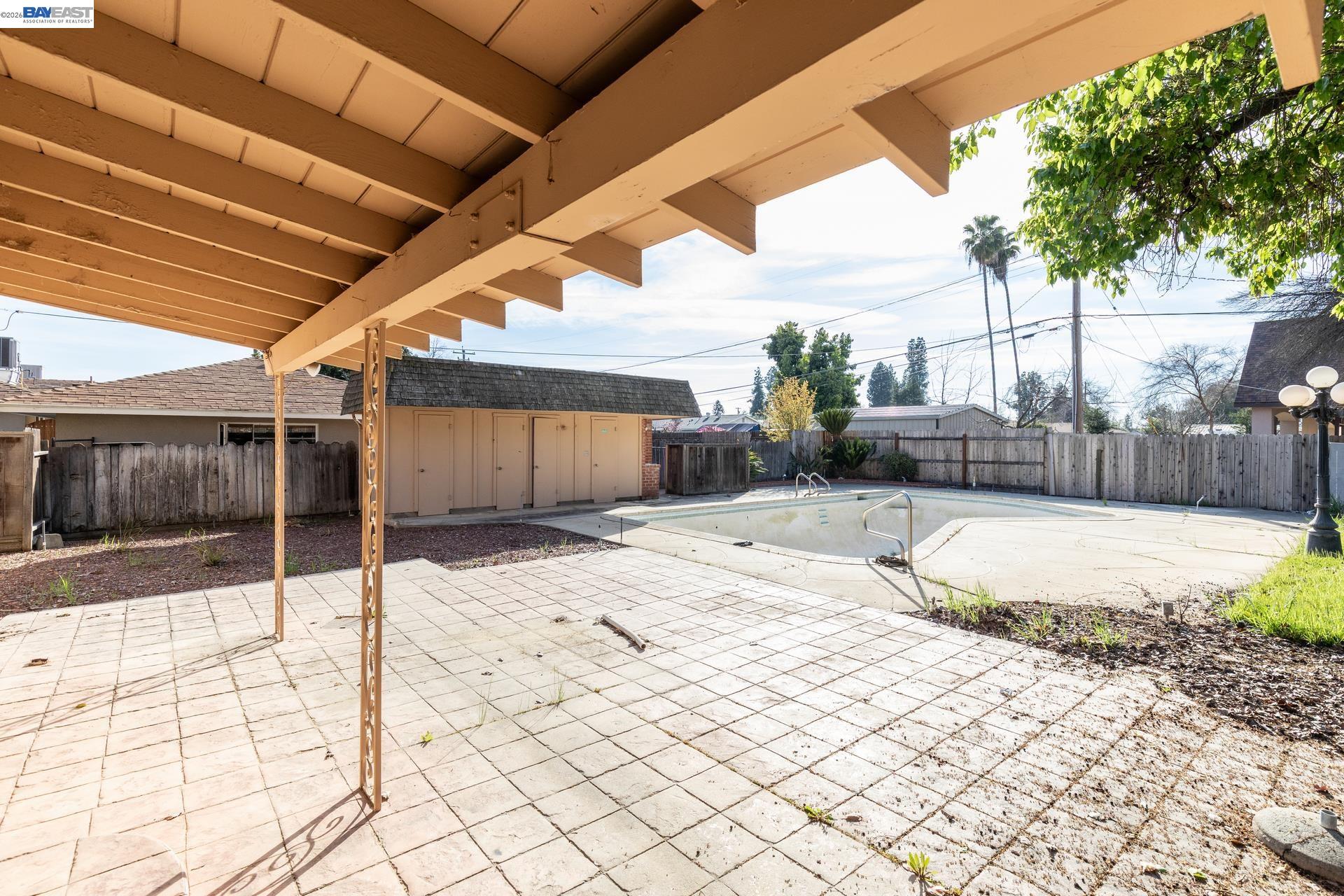 Detail Gallery Image 53 of 60 For 805 Lyon Ave, Sanger,  CA 93657 - 4 Beds | 3/1 Baths