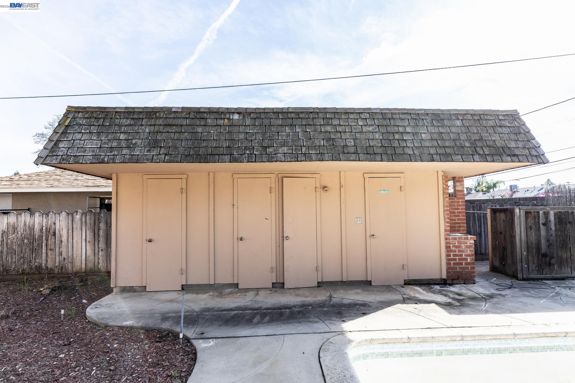 Detail Gallery Image 57 of 60 For 805 Lyon Ave, Sanger,  CA 93657 - 4 Beds | 3/1 Baths