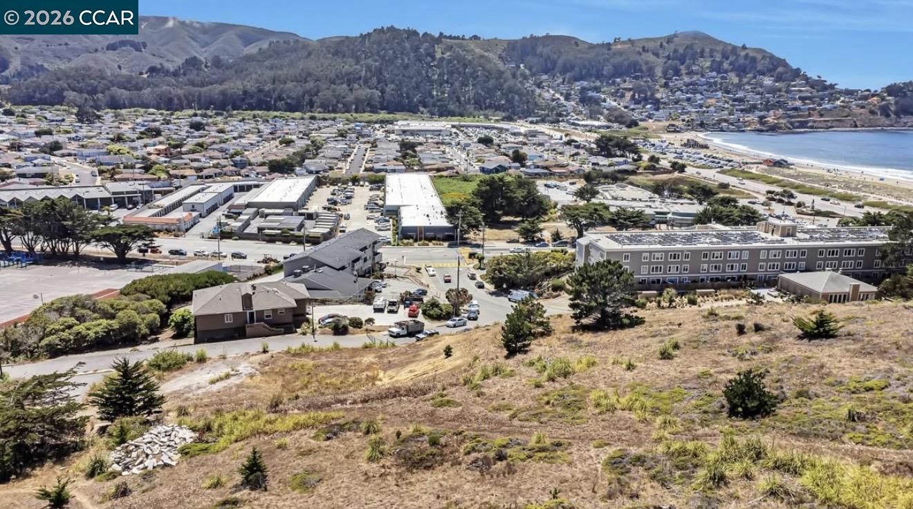 Detail Gallery Image 2 of 10 For 670 Roberts Rd, Pacifica,  CA 94044 - – Beds | – Baths