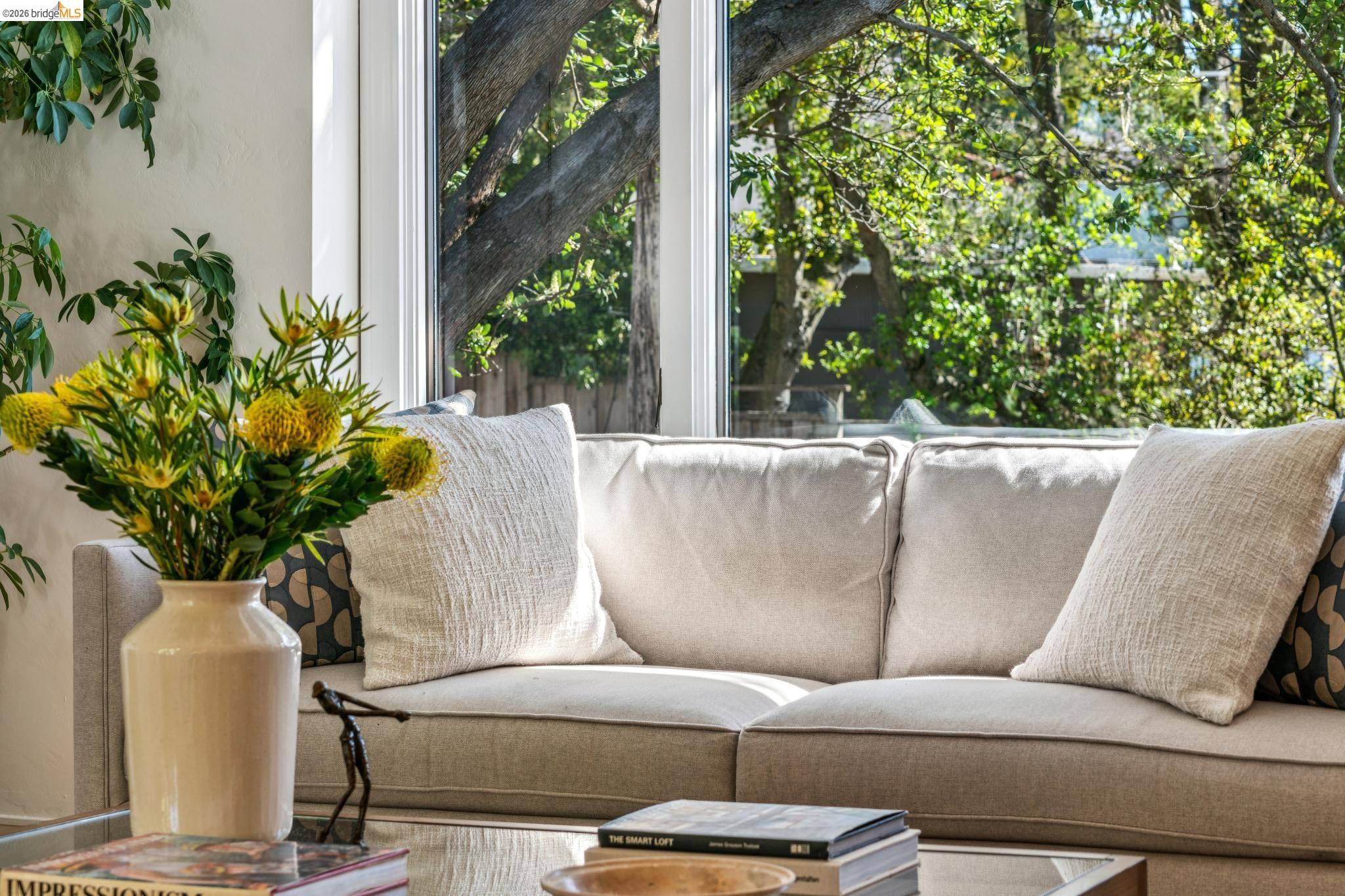 Detail Gallery Image 12 of 41 For 890 Keeler Ave, Berkeley,  CA 94708 - 3 Beds | 1/1 Baths