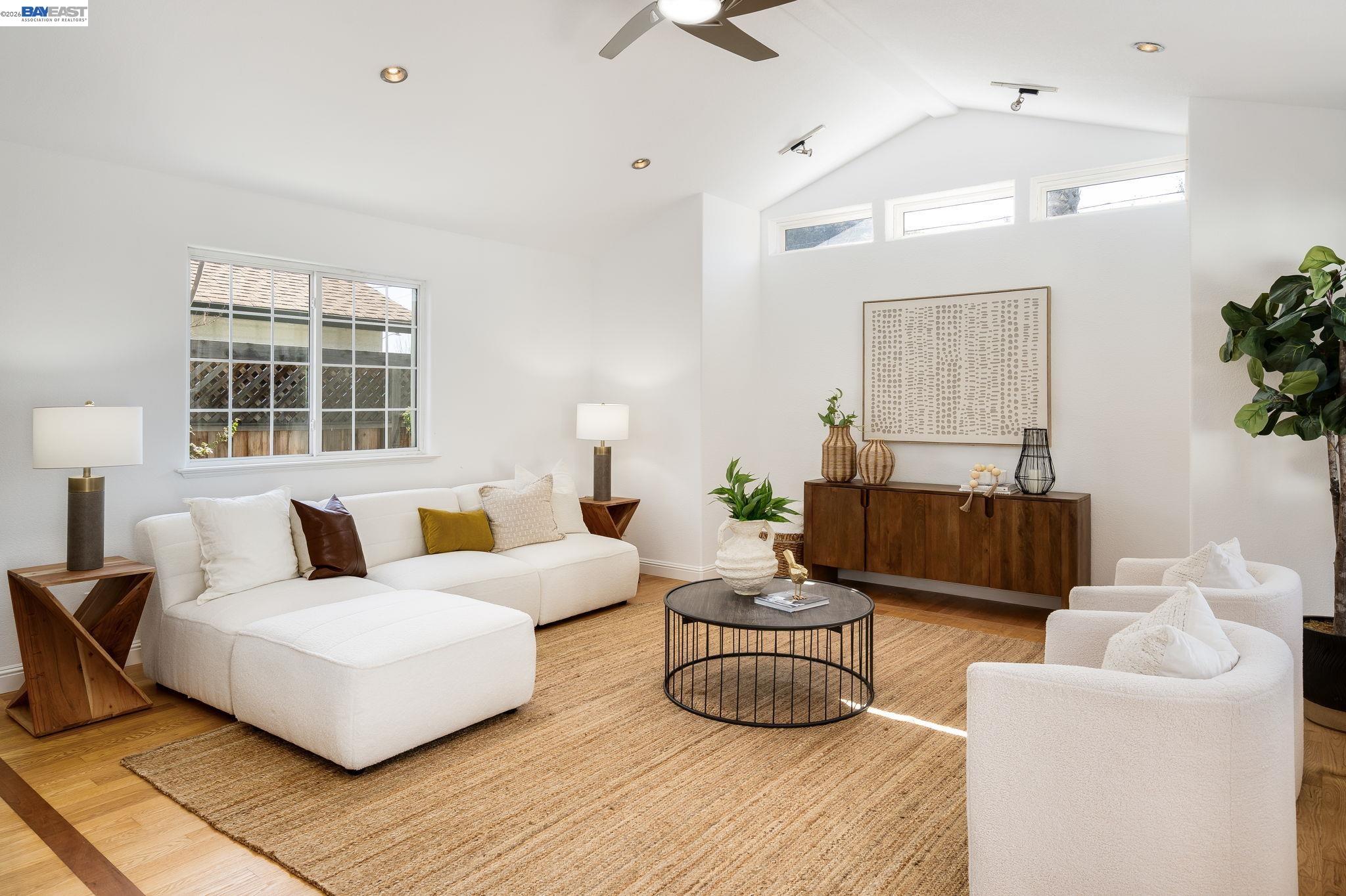 Detail Gallery Image 13 of 39 For 7434 Larkdale Ave, Dublin,  CA 94568 - 3 Beds | 2 Baths