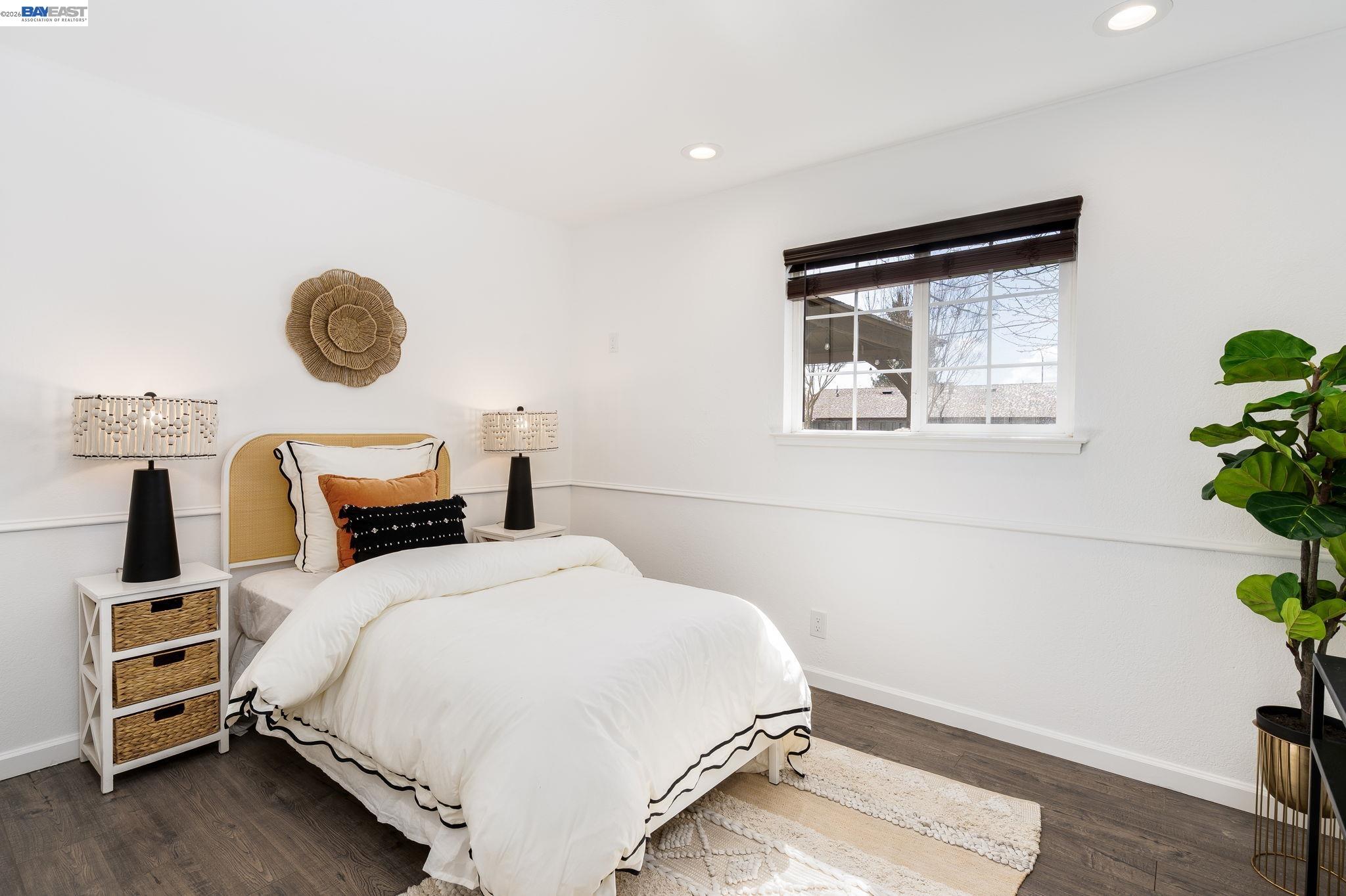 Detail Gallery Image 18 of 39 For 7434 Larkdale Ave, Dublin,  CA 94568 - 3 Beds | 2 Baths