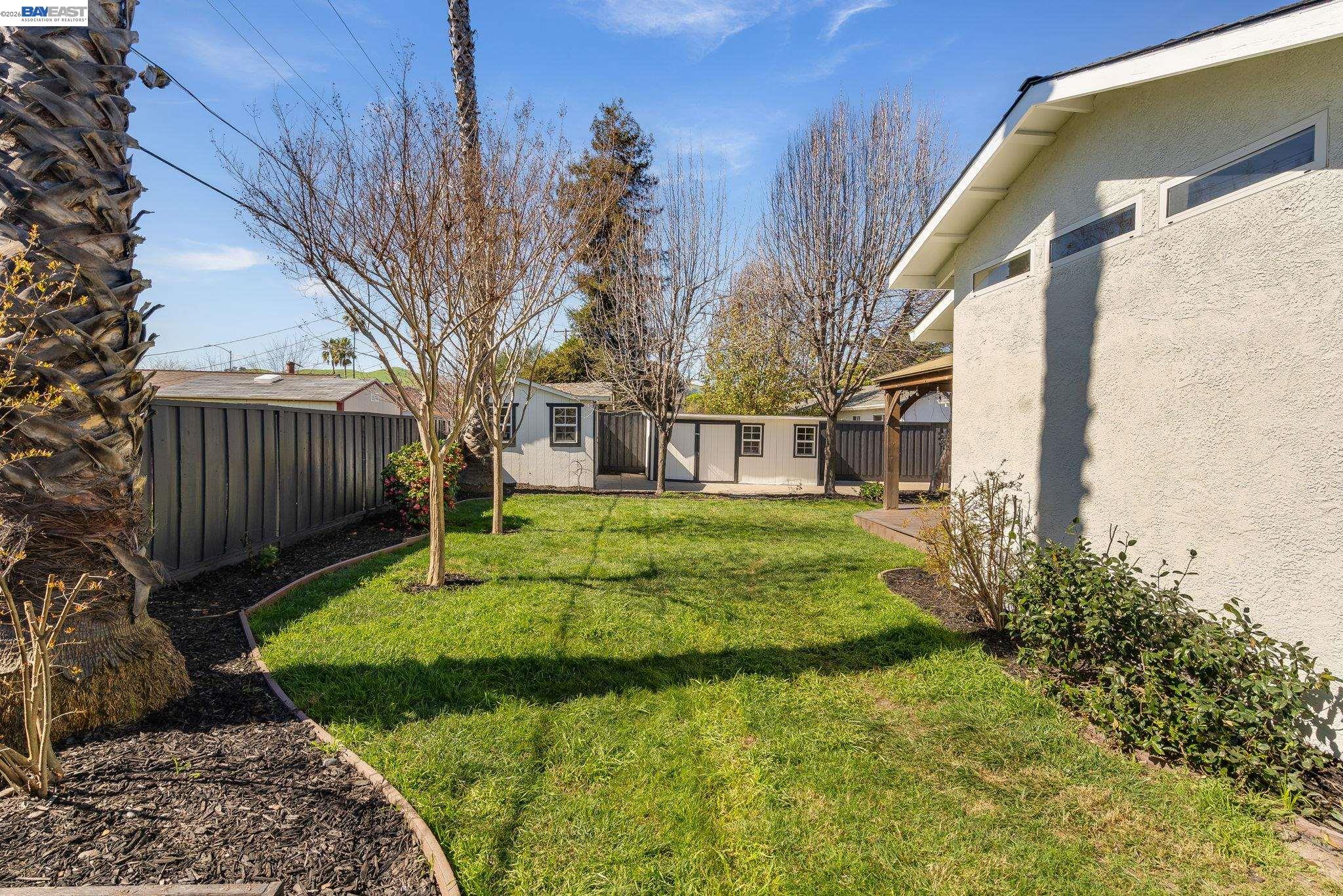 Detail Gallery Image 35 of 39 For 7434 Larkdale Ave, Dublin,  CA 94568 - 3 Beds | 2 Baths