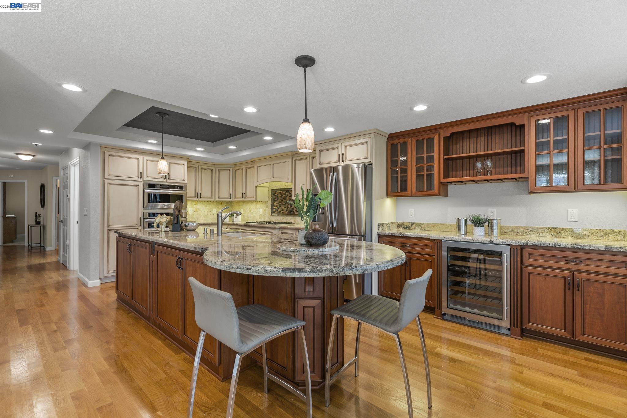 Detail Gallery Image 10 of 41 For 5982 Post Oak Cir, San Jose,  CA 95120 - 3 Beds | 3 Baths