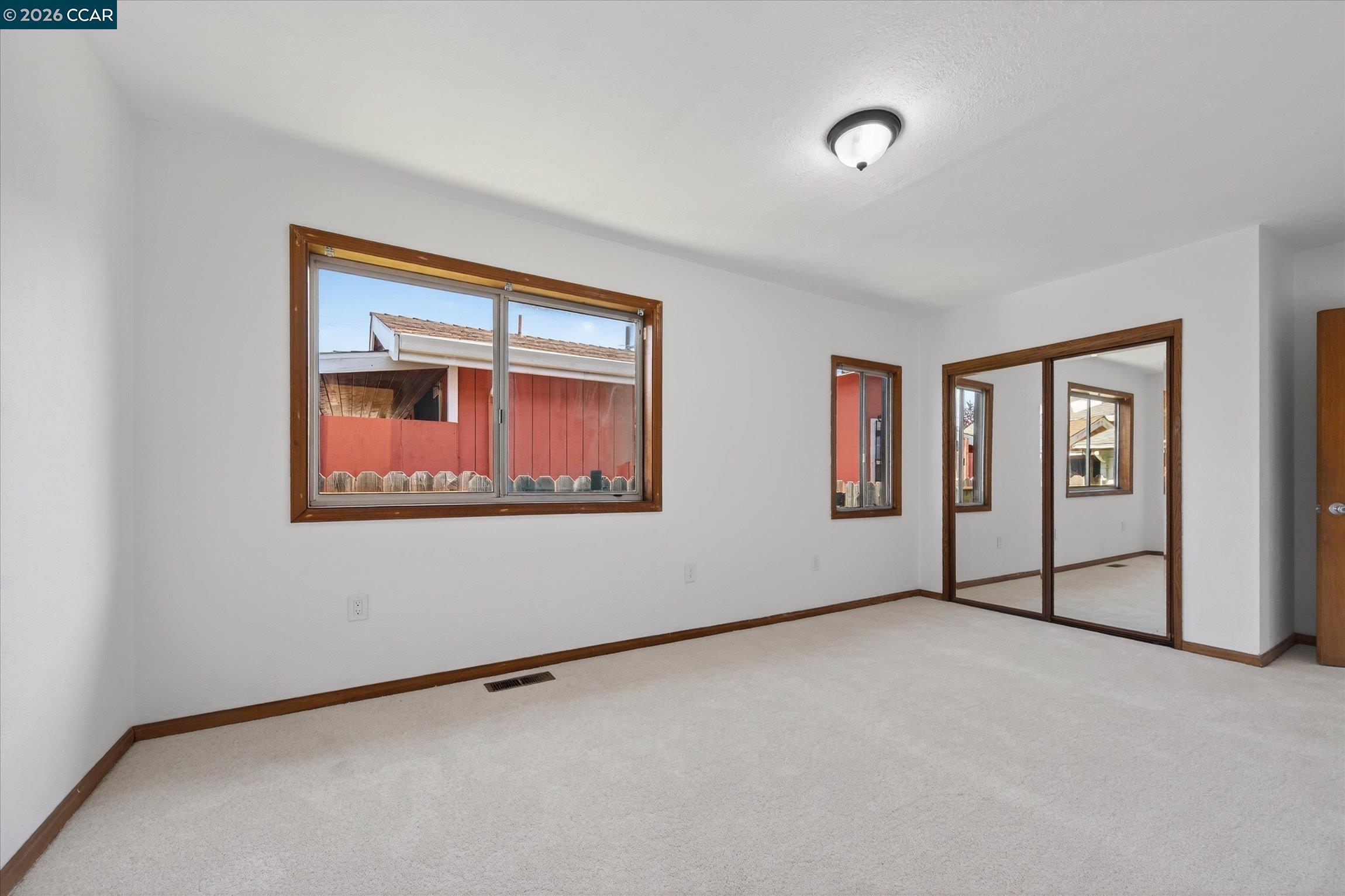 Detail Gallery Image 17 of 33 For 2837 Minna Ave, Oakland,  CA 94619 - 3 Beds | 2 Baths
