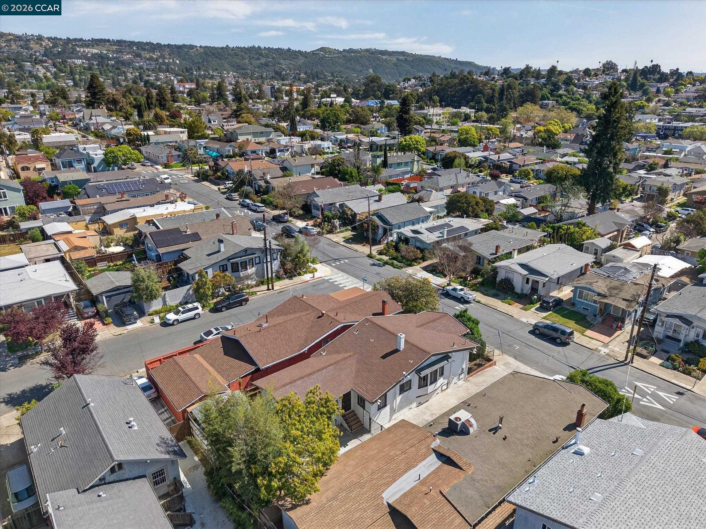 Detail Gallery Image 27 of 33 For 2837 Minna Ave, Oakland,  CA 94619 - 3 Beds | 2 Baths