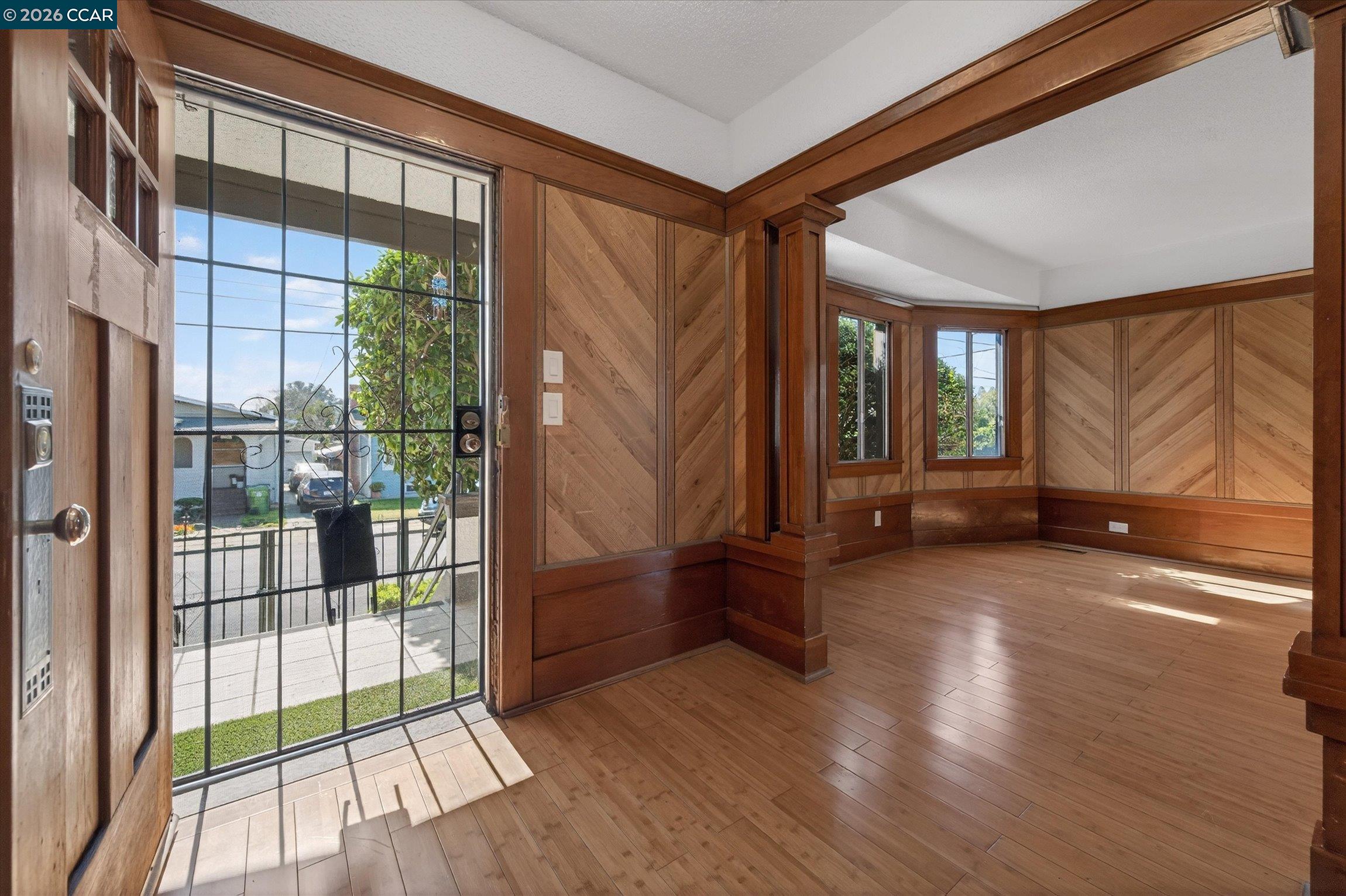 Detail Gallery Image 32 of 33 For 2837 Minna Ave, Oakland,  CA 94619 - 3 Beds | 2 Baths