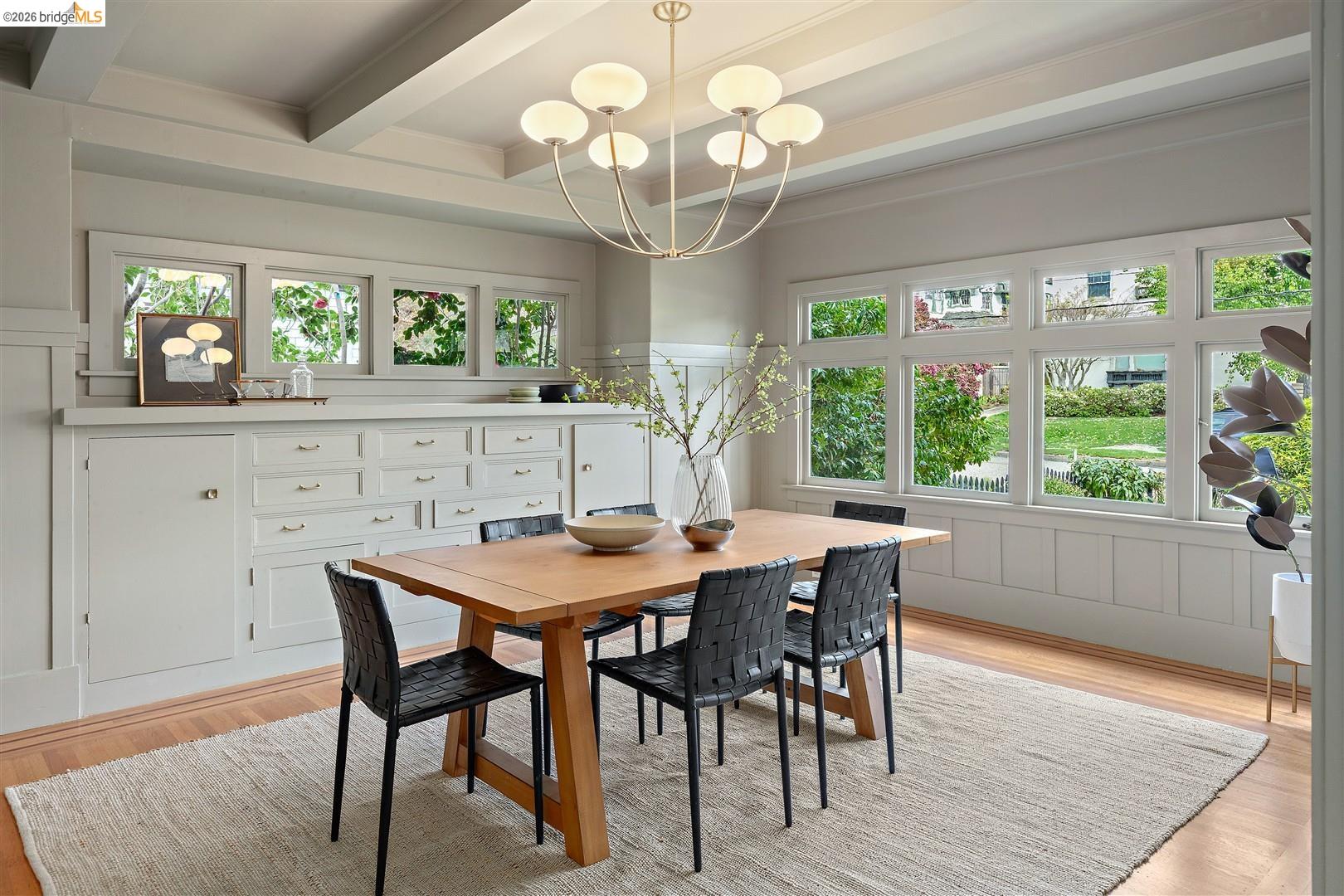 Detail Gallery Image 16 of 60 For 2962 Piedmont Ave, Berkeley,  CA 94705 - 3 Beds | 2/1 Baths