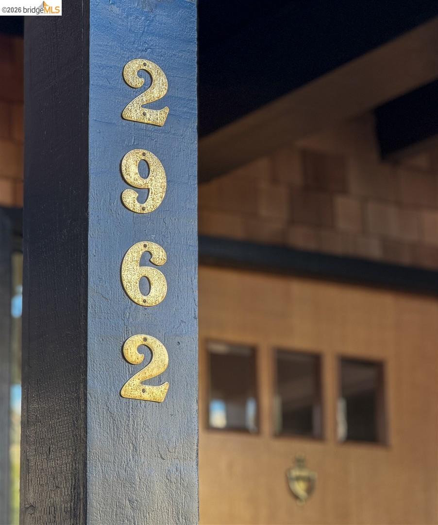 Detail Gallery Image 6 of 60 For 2962 Piedmont Ave, Berkeley,  CA 94705 - 3 Beds | 2/1 Baths