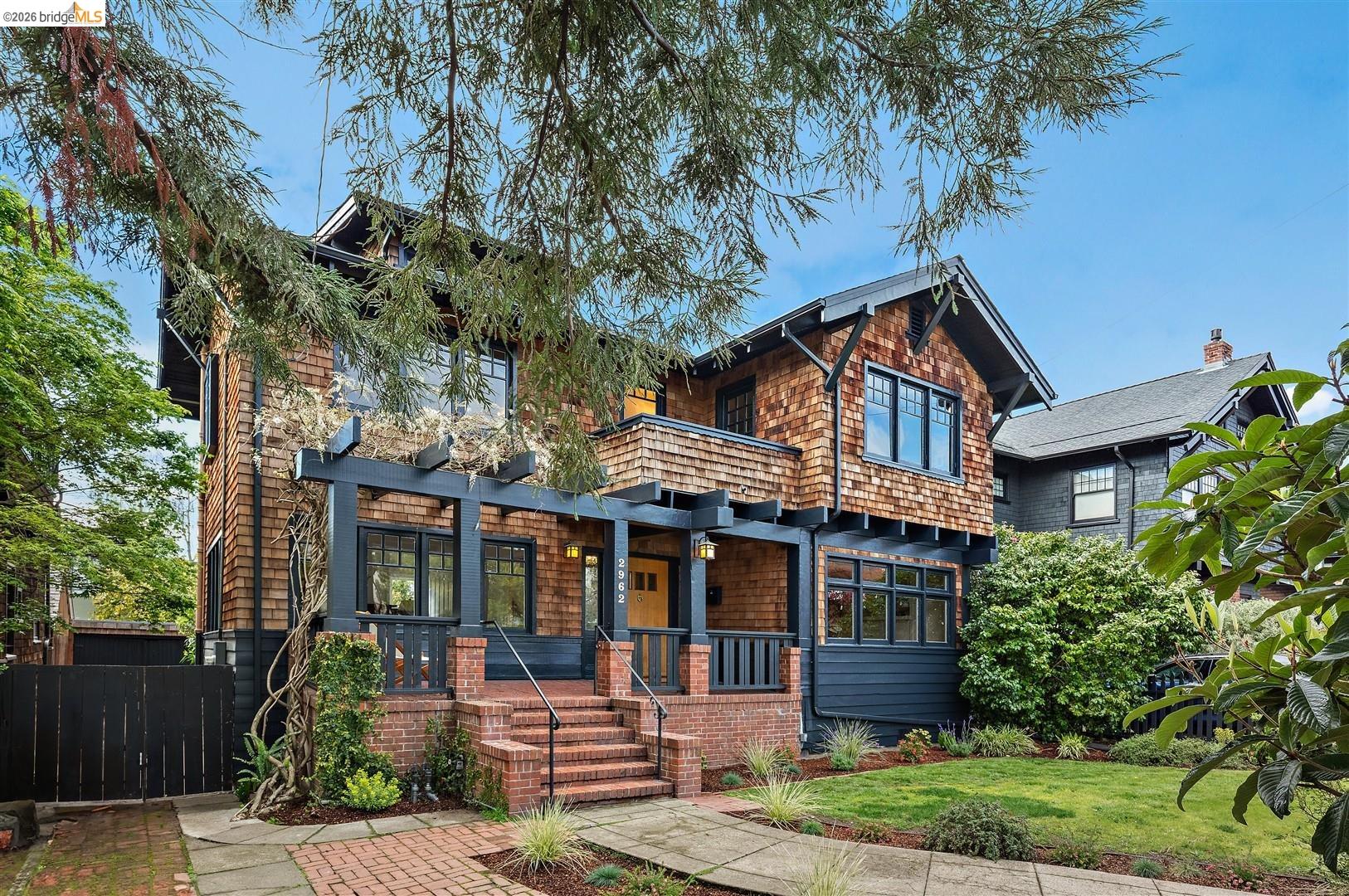 Detail Gallery Image 60 of 60 For 2962 Piedmont Ave, Berkeley,  CA 94705 - 3 Beds | 2/1 Baths