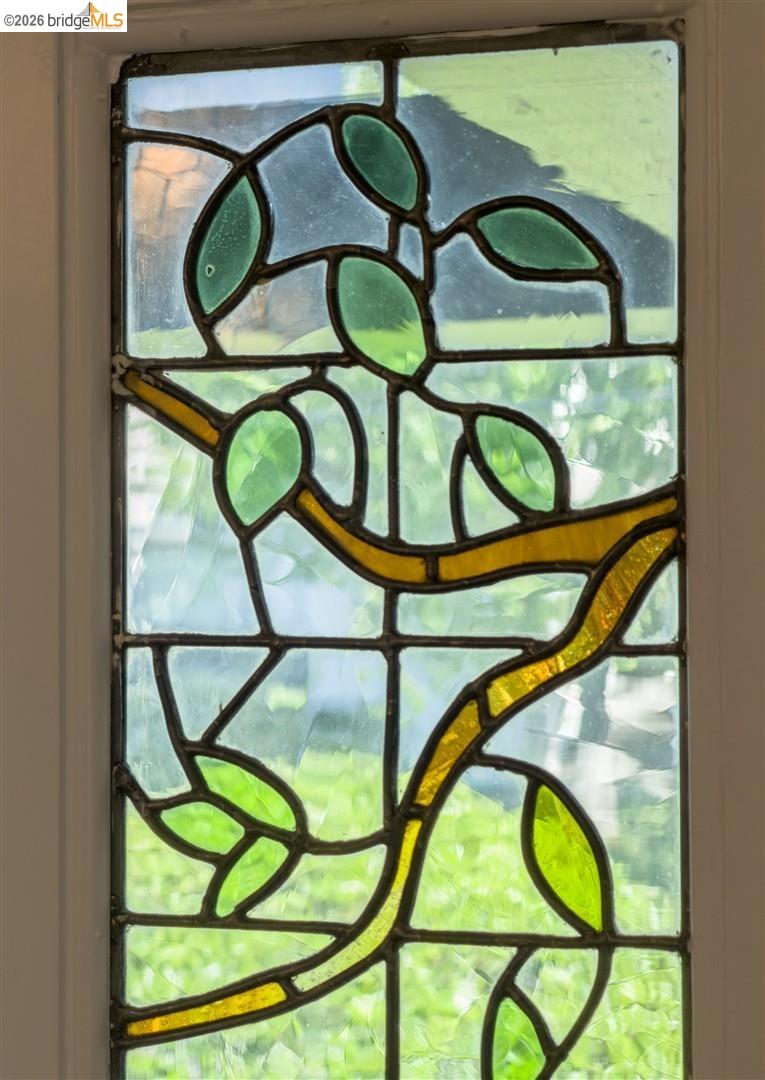 Detail Gallery Image 10 of 60 For 2962 Piedmont Ave, Berkeley,  CA 94705 - 3 Beds | 2/1 Baths