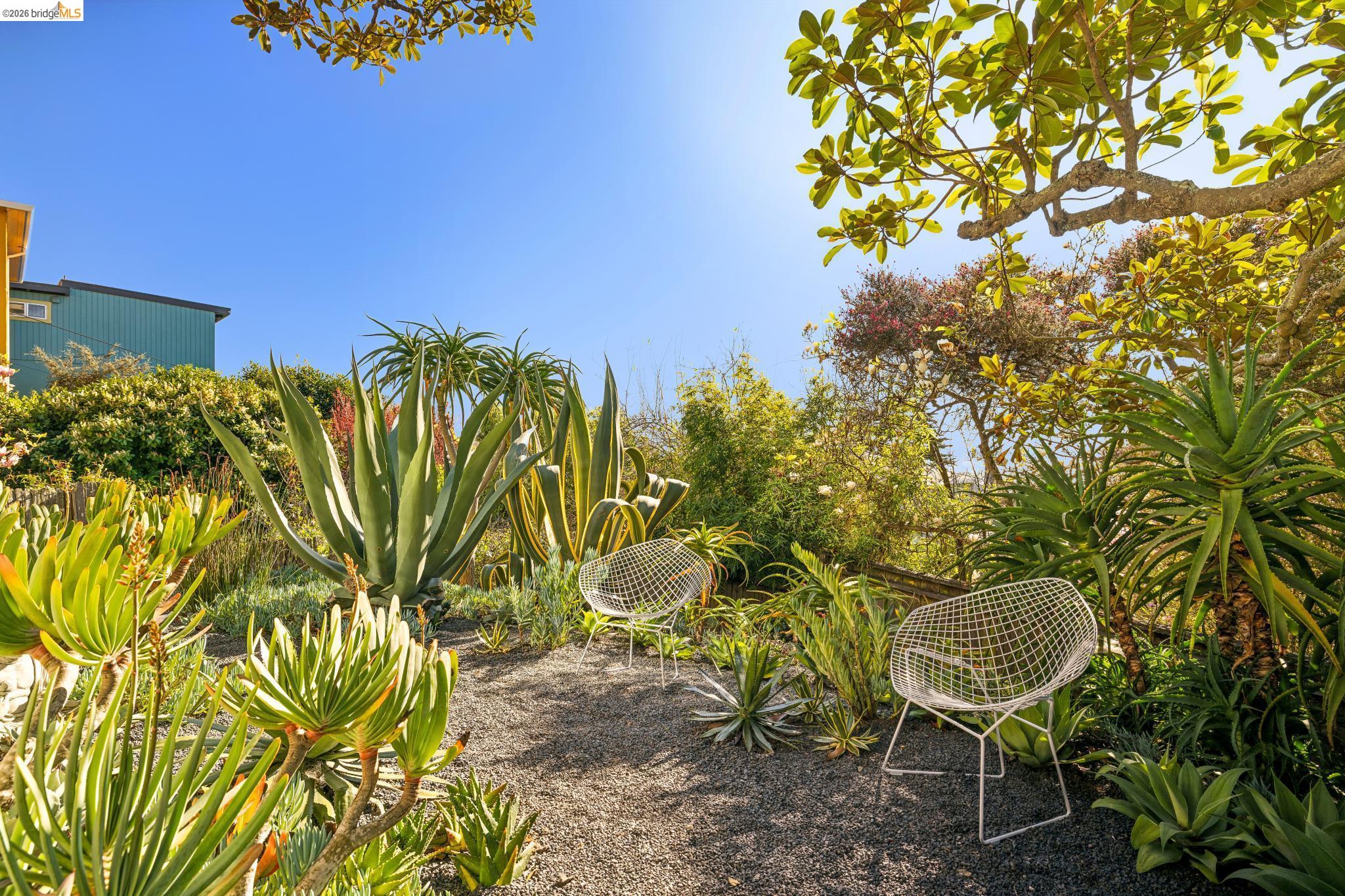 Detail Gallery Image 57 of 59 For 148 Highland Blvd, Kensington,  CA 94708 - 4 Beds | 3 Baths