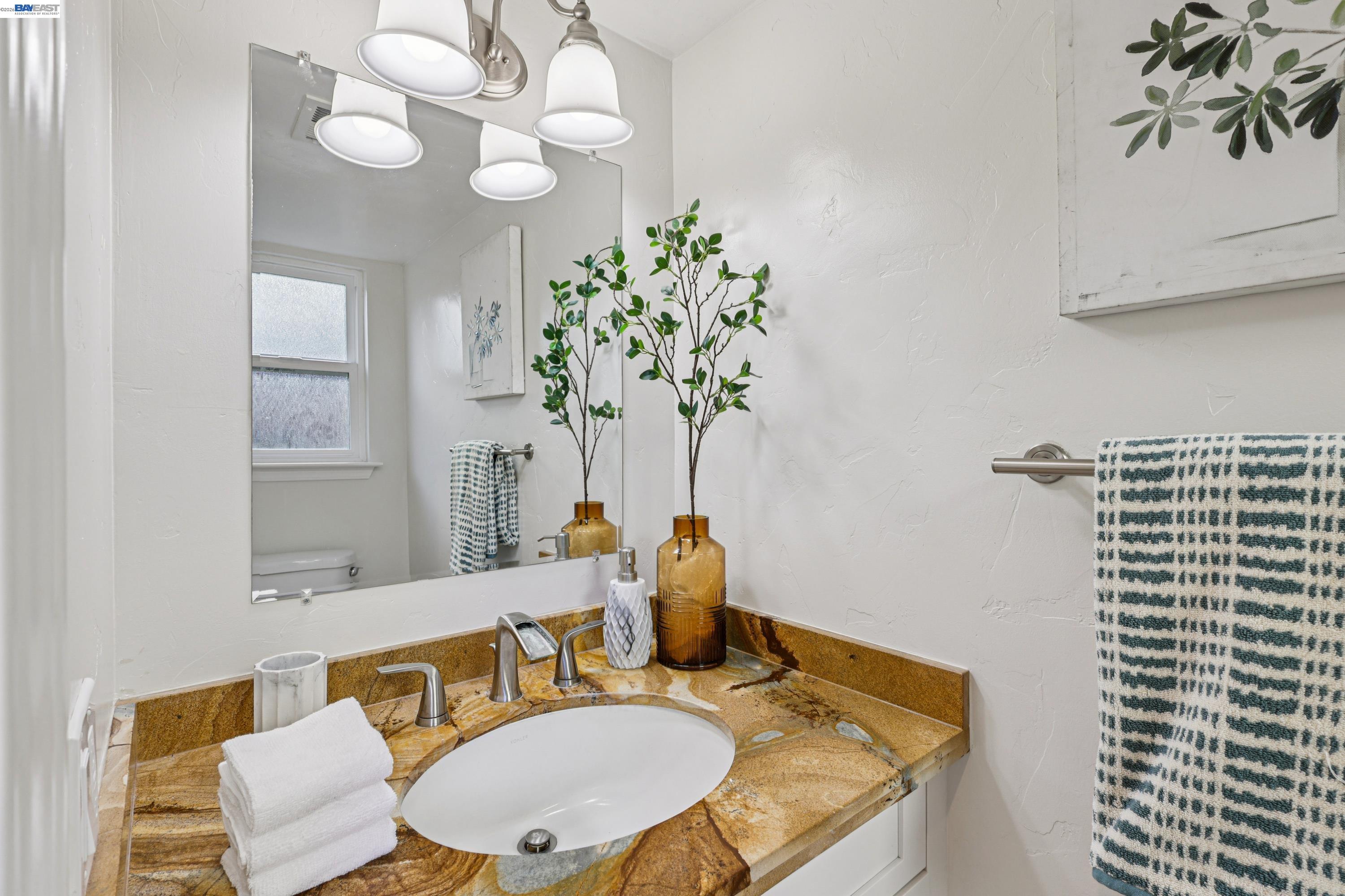 Detail Gallery Image 15 of 40 For 465 Wilaneta Ave, Fremont,  CA 94539 - 4 Beds | 2/1 Baths