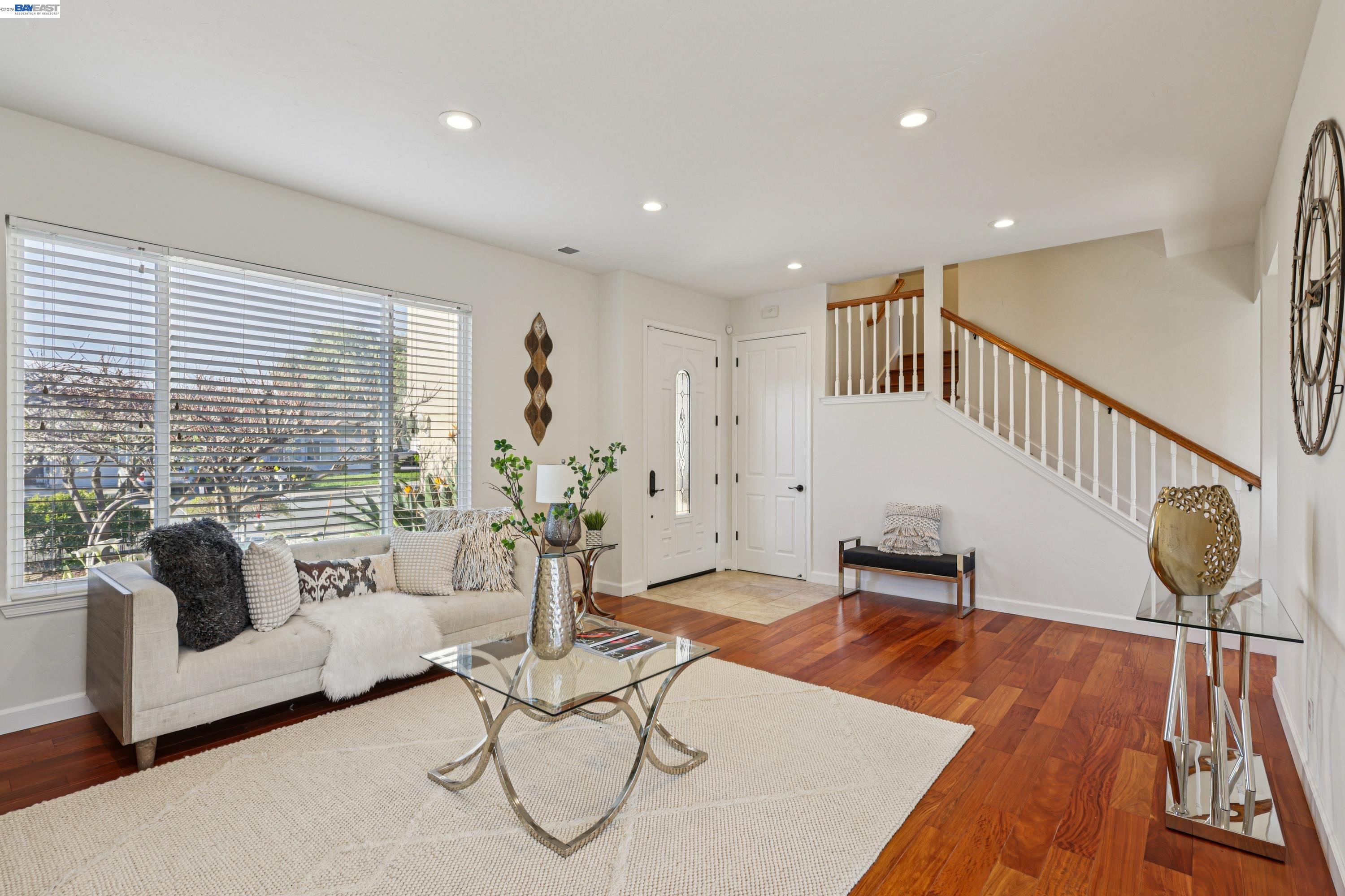 Detail Gallery Image 5 of 40 For 465 Wilaneta Ave, Fremont,  CA 94539 - 4 Beds | 2/1 Baths