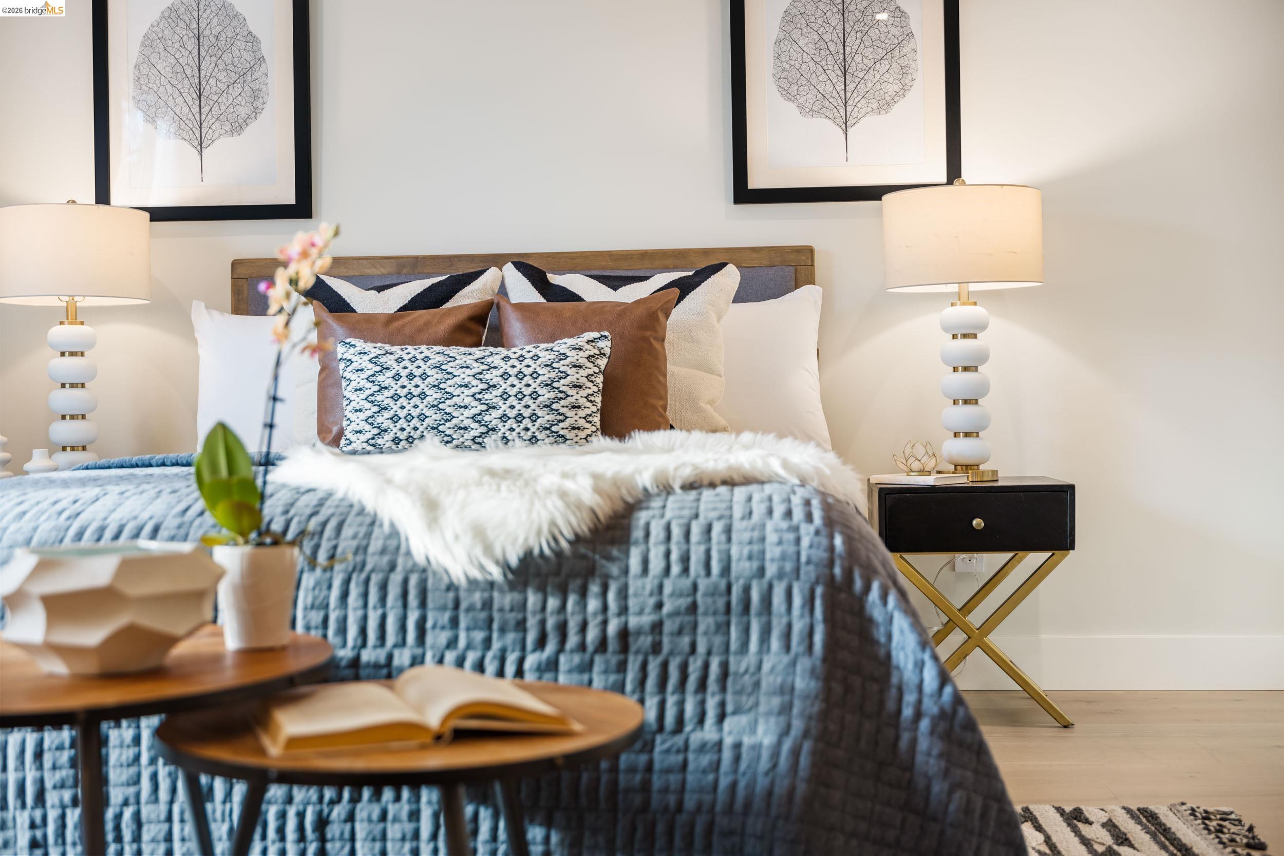 Detail Gallery Image 23 of 49 For 636 56th St, Oakland,  CA 94609 - 4 Beds | 3/1 Baths