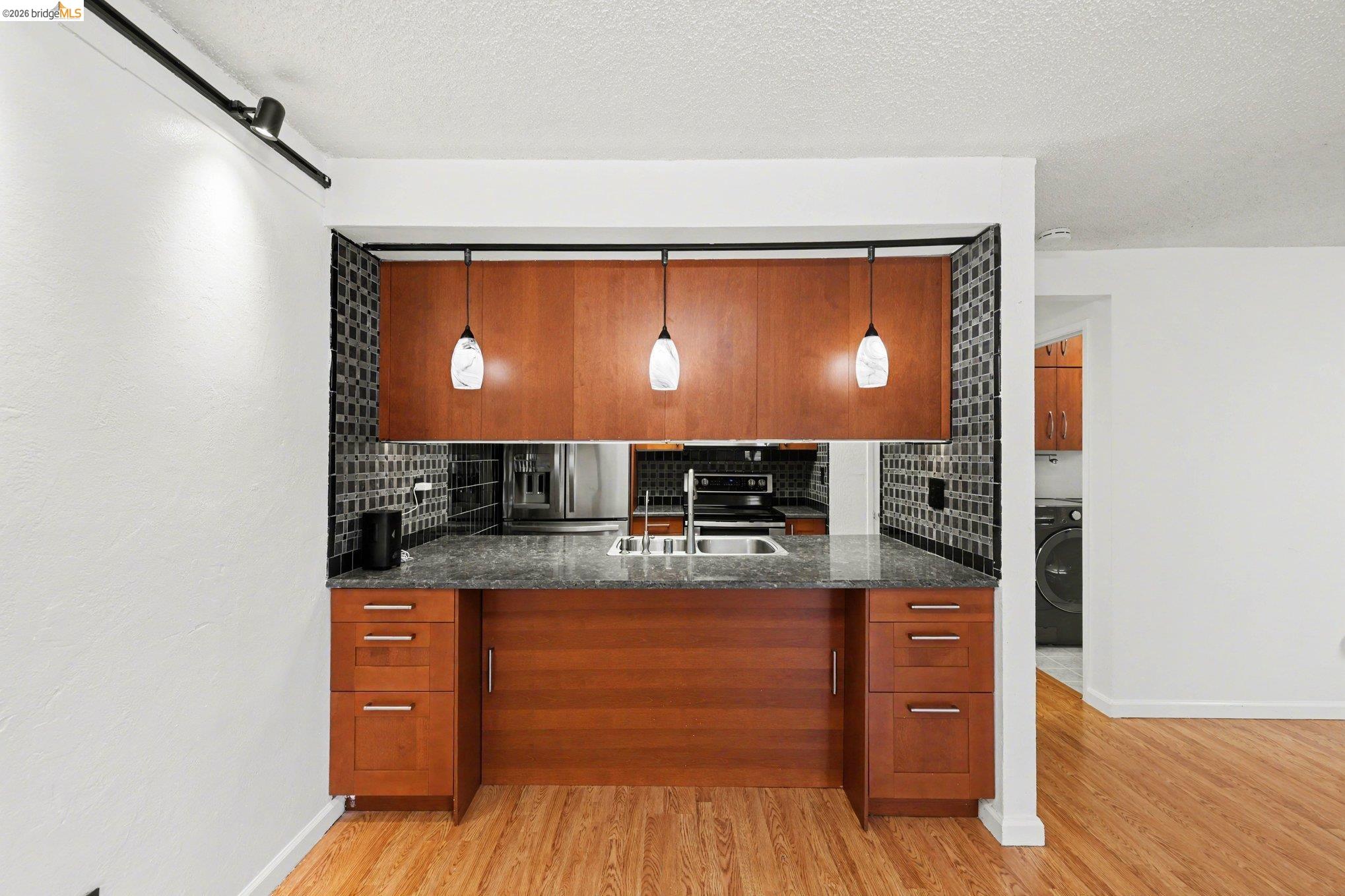 Photo #10: 41125941 Listing: Photo #10