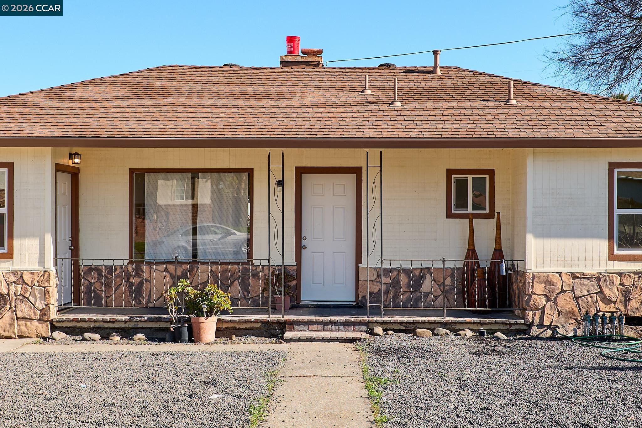 Detail Gallery Image 2 of 28 For 1143 Cook St, Antioch,  CA 94509 - 3 Beds | 2 Baths