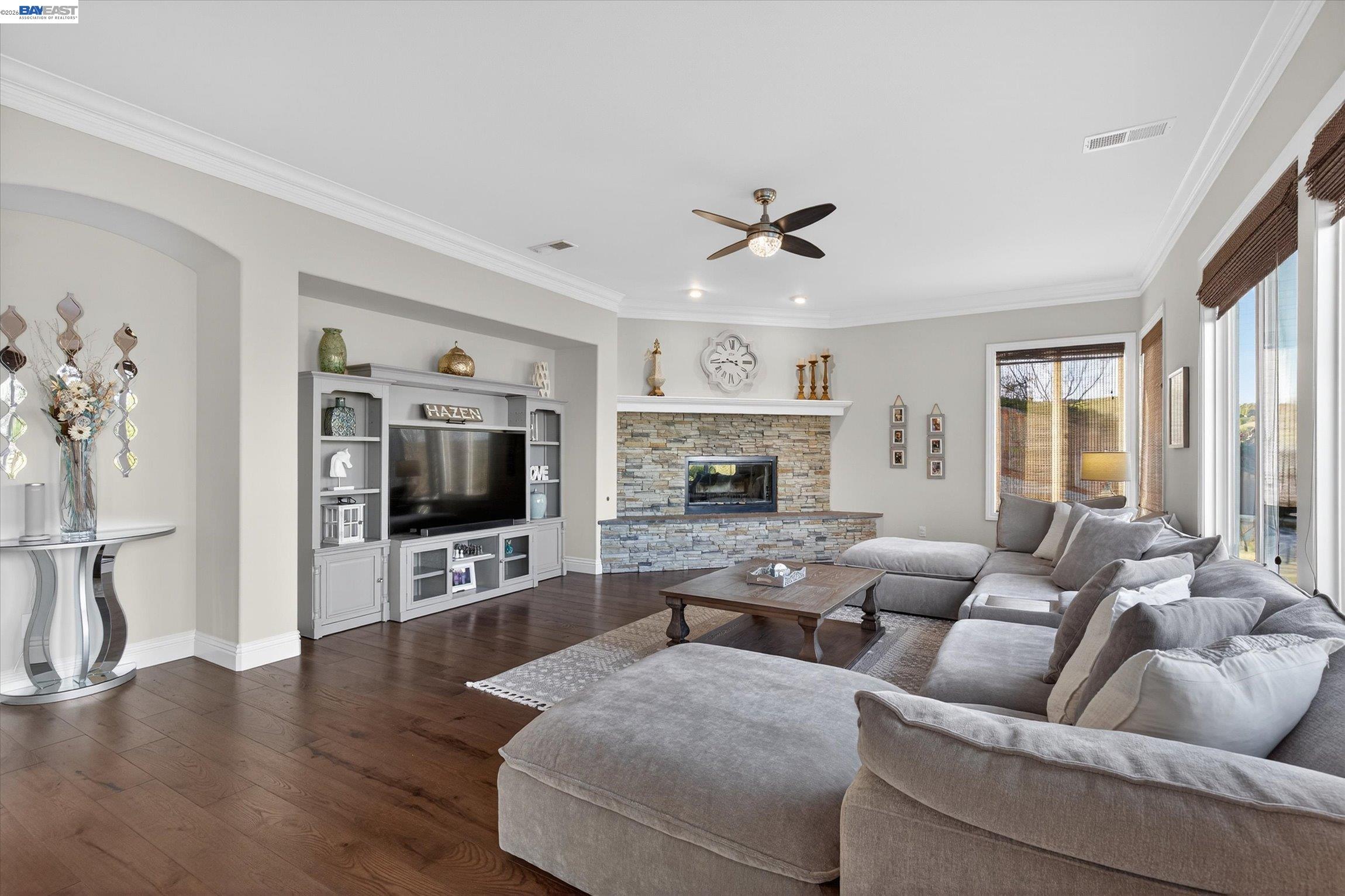 Detail Gallery Image 20 of 60 For 4 Majestic Oak Ct, San Ramon,  CA 94583 - 5 Beds | 4/1 Baths