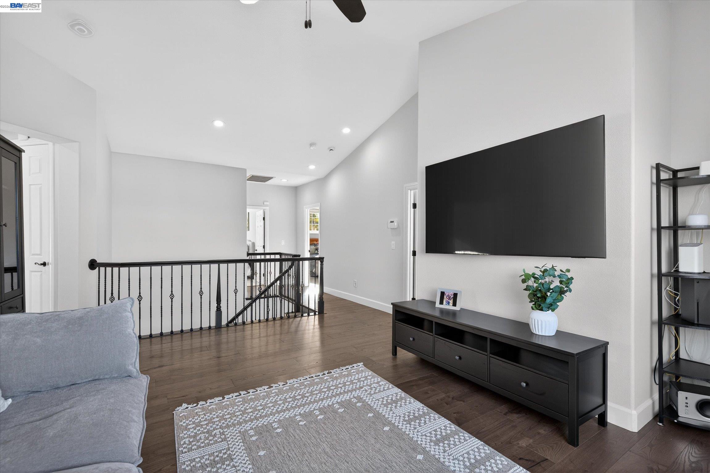 Detail Gallery Image 35 of 60 For 4 Majestic Oak Ct, San Ramon,  CA 94583 - 5 Beds | 4/1 Baths