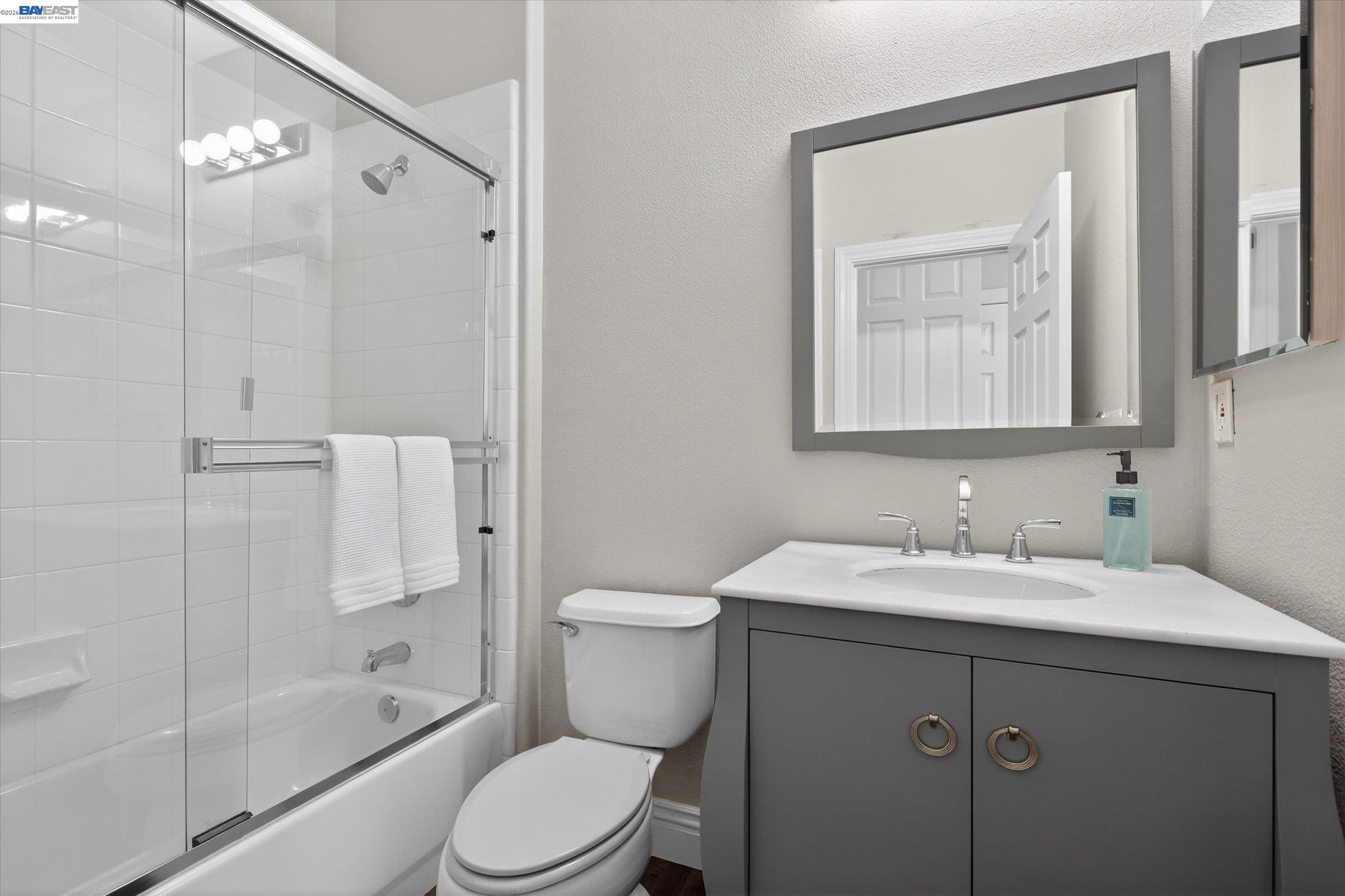 Detail Gallery Image 44 of 60 For 4 Majestic Oak Ct, San Ramon,  CA 94583 - 5 Beds | 4/1 Baths