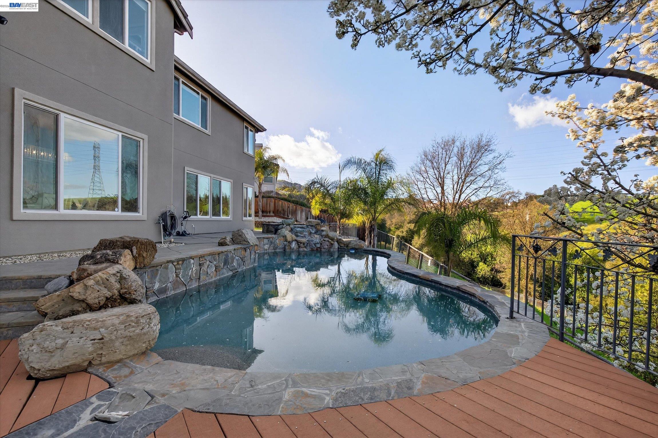 Detail Gallery Image 47 of 60 For 4 Majestic Oak Ct, San Ramon,  CA 94583 - 5 Beds | 4/1 Baths