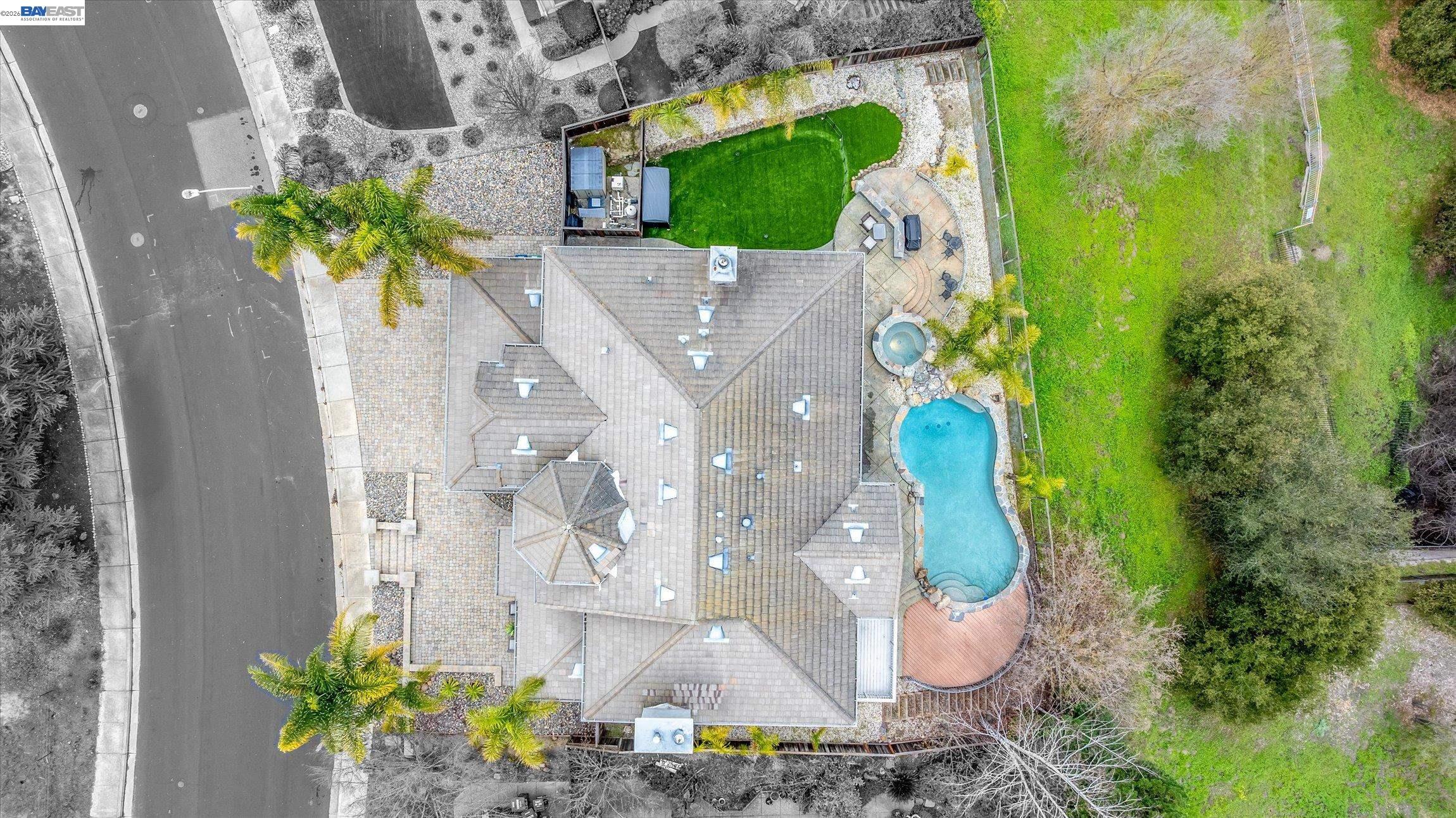 Detail Gallery Image 58 of 60 For 4 Majestic Oak Ct, San Ramon,  CA 94583 - 5 Beds | 4/1 Baths