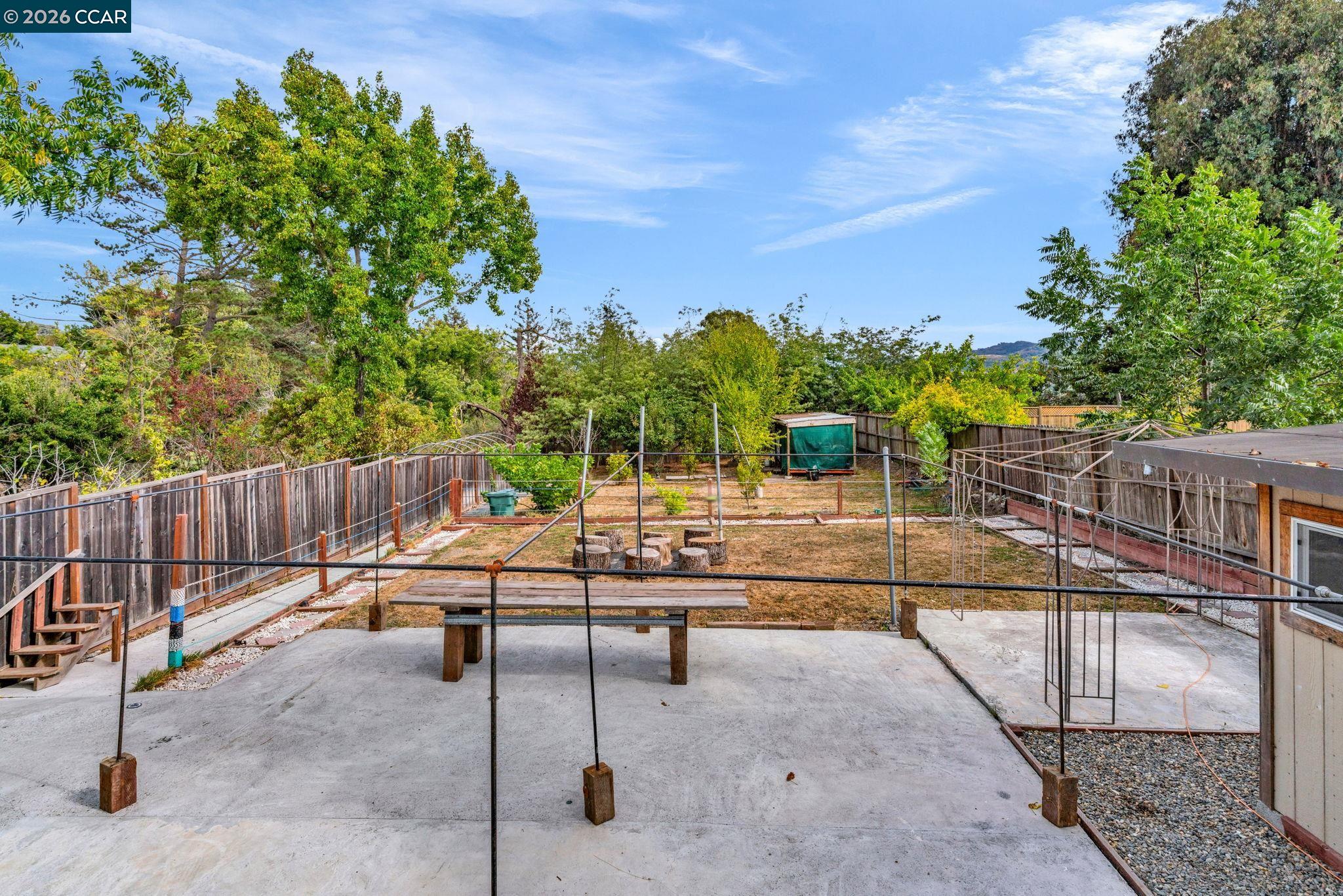 Detail Gallery Image 31 of 46 For 4778 Hilltop Drive, El Sobrante,  CA 94803 - 3 Beds | 1 Baths