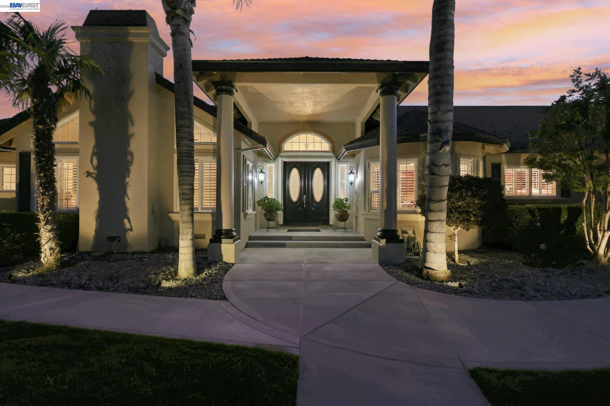 Detail Gallery Image 11 of 53 For 12755 Santa Teresa, San Jose,  CA 95046 - 5 Beds | 4 Baths