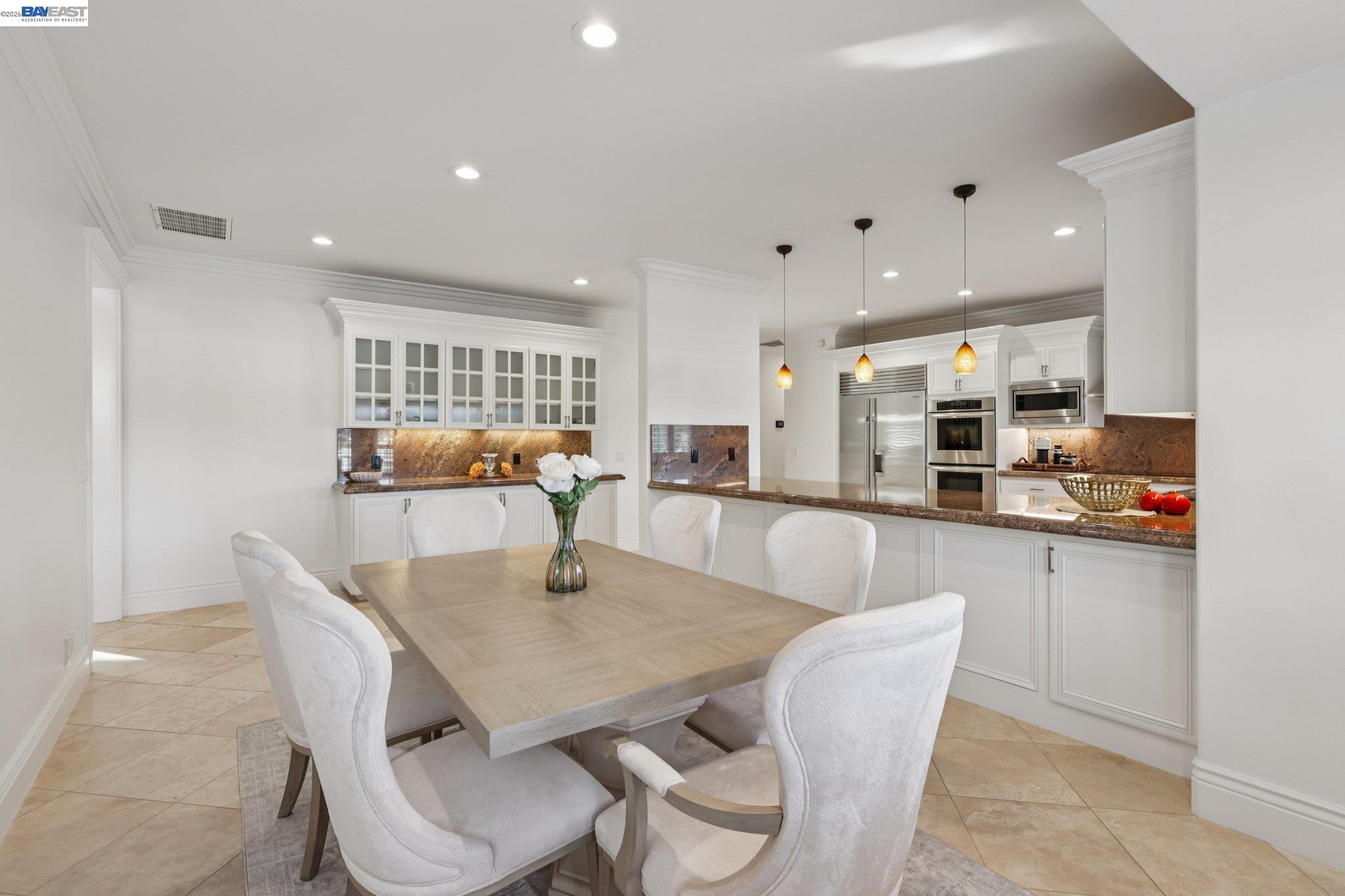 Detail Gallery Image 20 of 53 For 12755 Santa Teresa, San Jose,  CA 95046 - 5 Beds | 4 Baths