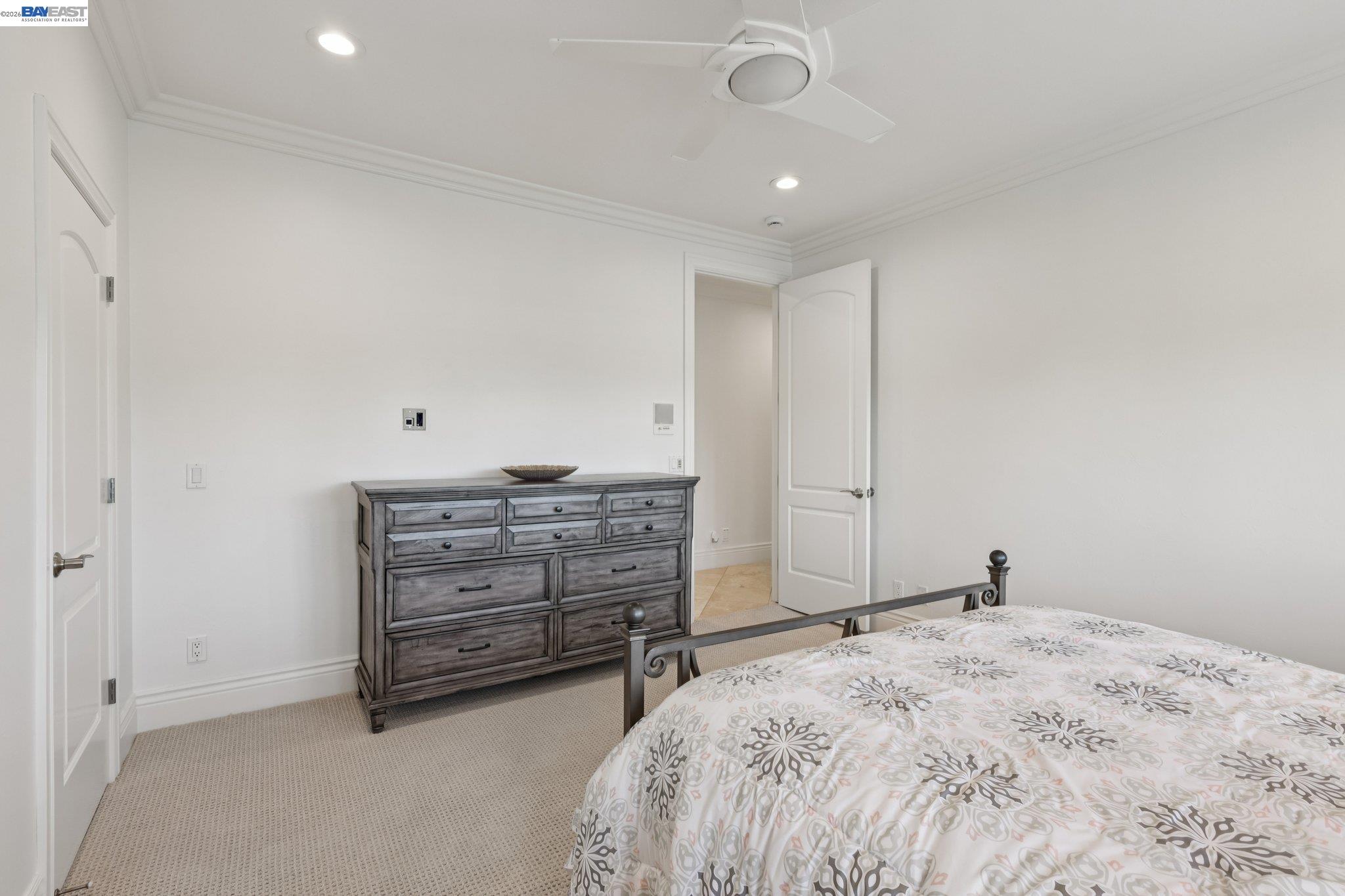 Detail Gallery Image 33 of 53 For 12755 Santa Teresa, San Jose,  CA 95046 - 5 Beds | 4 Baths