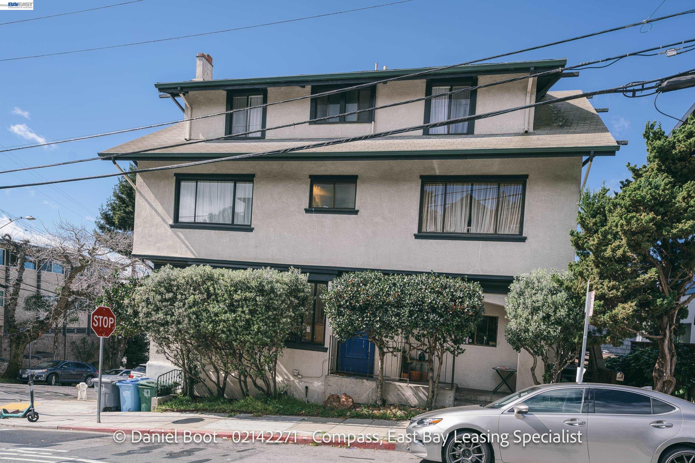 Detail Gallery Image 18 of 36 For 2905 Channing Way, Berkeley,  CA 94704 - 3 Beds | 1 Baths