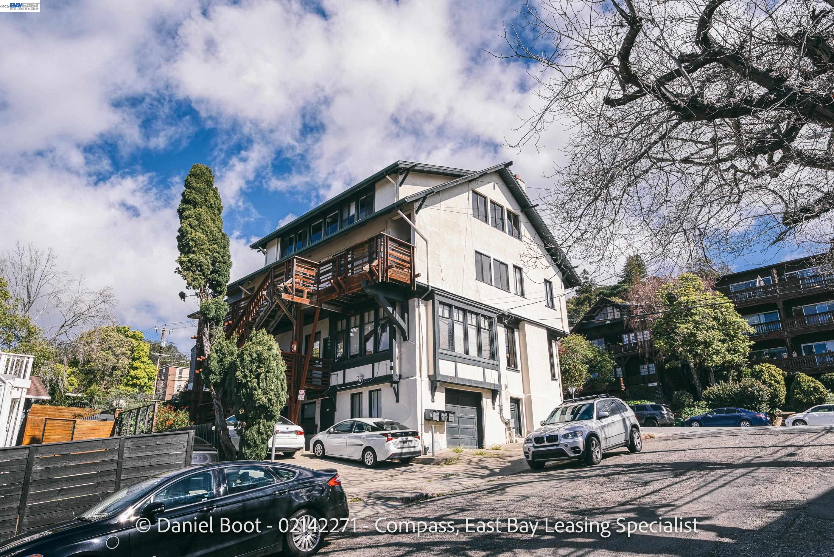 Detail Gallery Image 19 of 36 For 2905 Channing Way, Berkeley,  CA 94704 - 3 Beds | 1 Baths