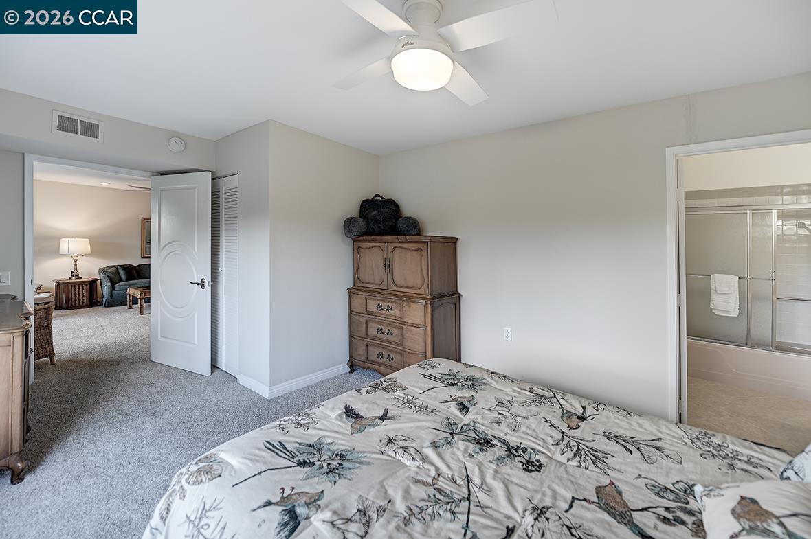 Photo #32: 41125949 Listing: Photo #32