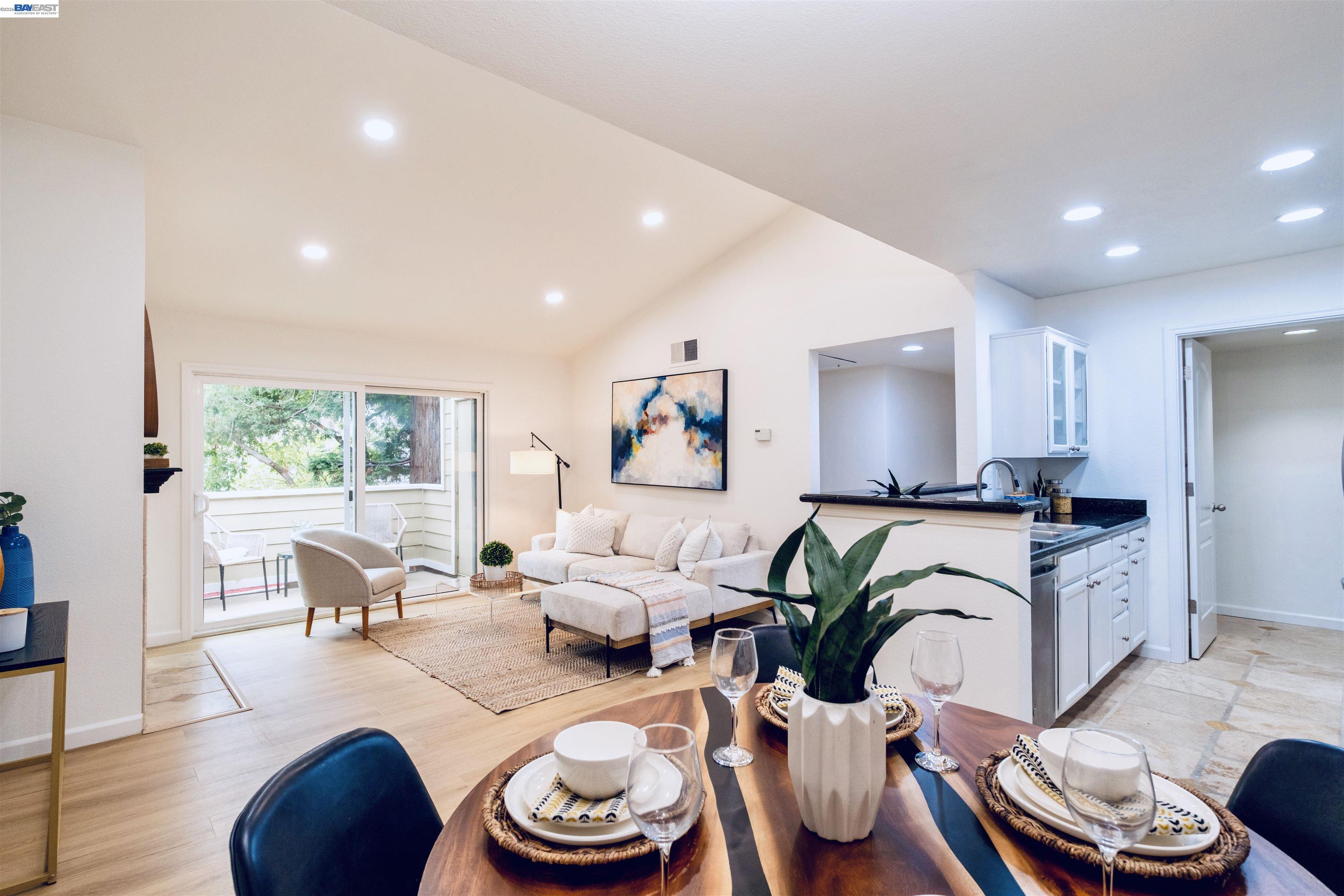 Photo #1: 41125950 Listing: Photo #1