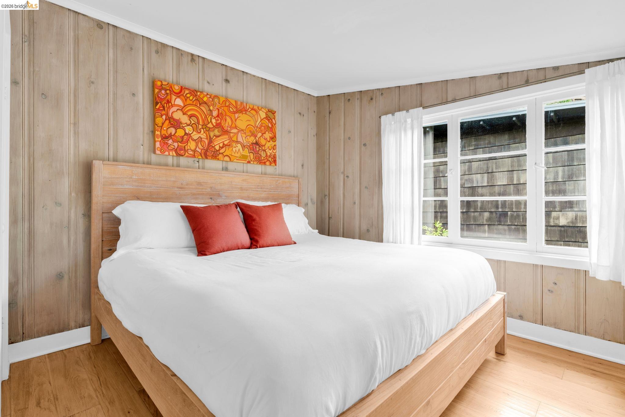 Detail Gallery Image 23 of 45 For 1101 Mountain Blvd, Oakland,  CA 94611 - 2 Beds | 1 Baths