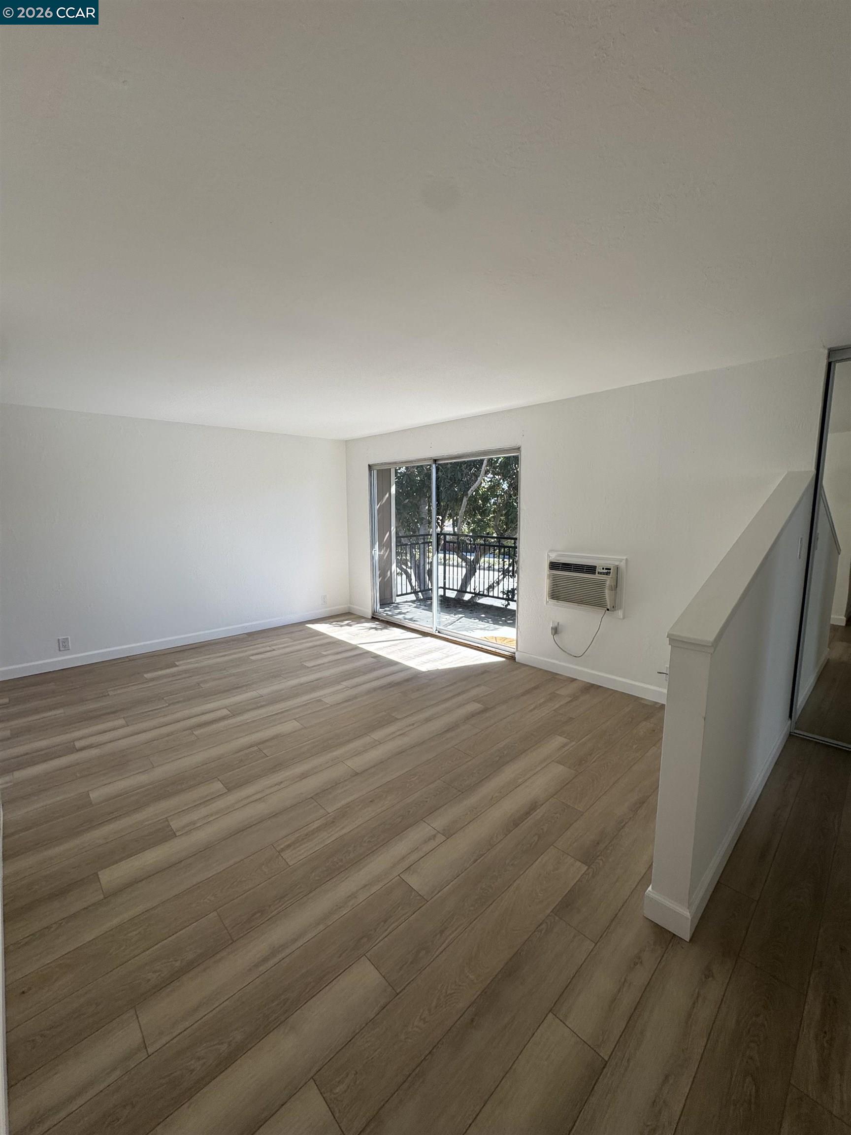 Photo #7: 41125953 Listing: Photo #7