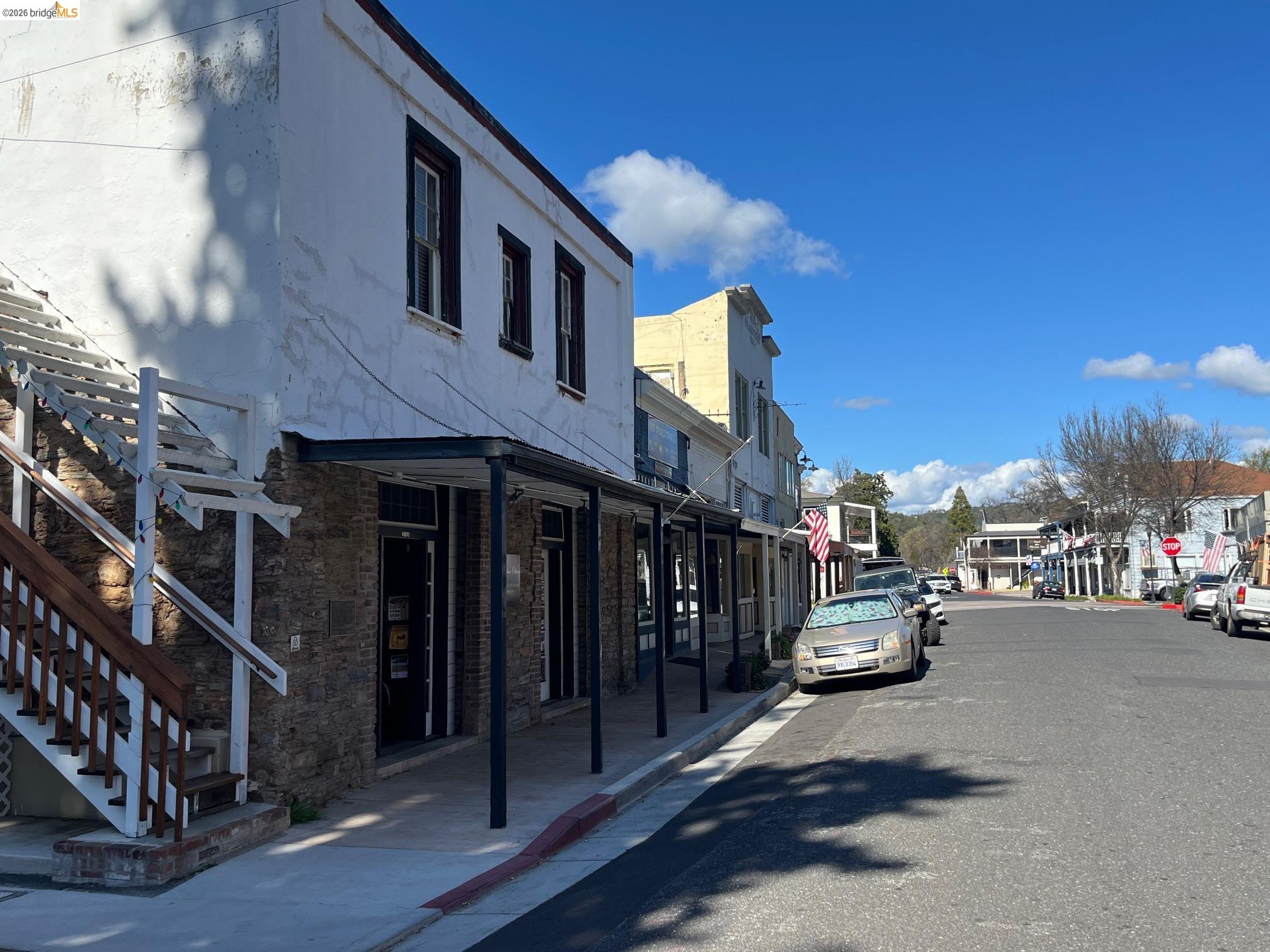 18202 Main St, Jamestown, CA, 95327