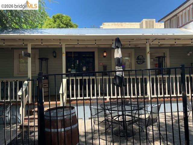 18202 Main St, Jamestown, CA, 95327