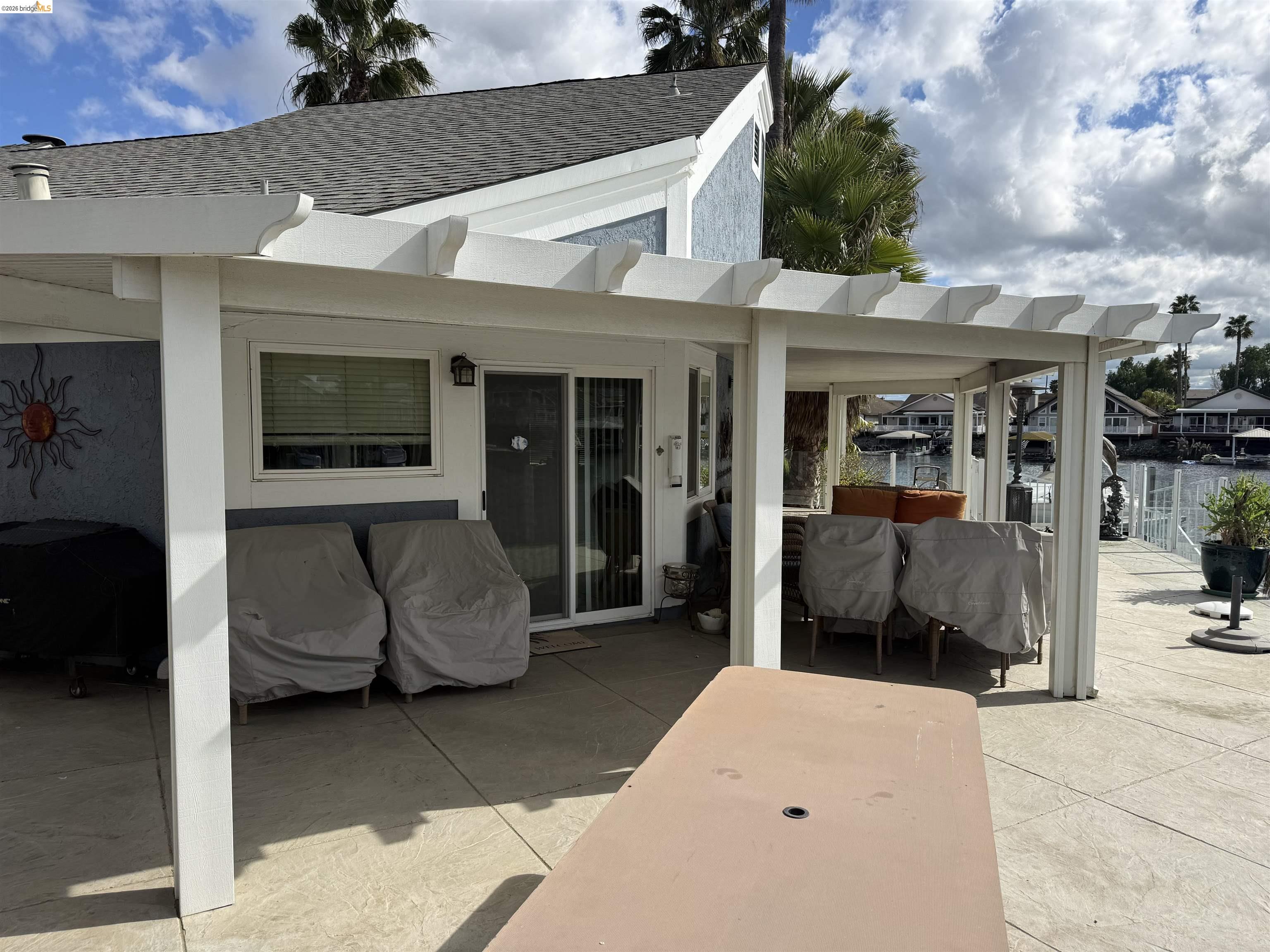 Detail Gallery Image 2 of 4 For 2226 Cove Court, Discovery Bay,  CA 94505-9999 - 3 Beds | 2 Baths