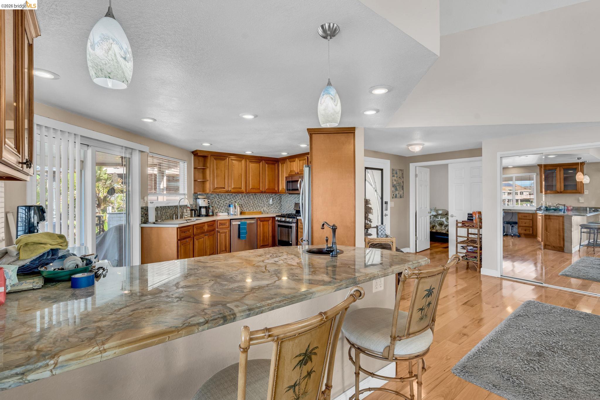 Detail Gallery Image 13 of 54 For 2226 Cove Court, Discovery Bay,  CA 94505-9999 - 3 Beds | 2 Baths