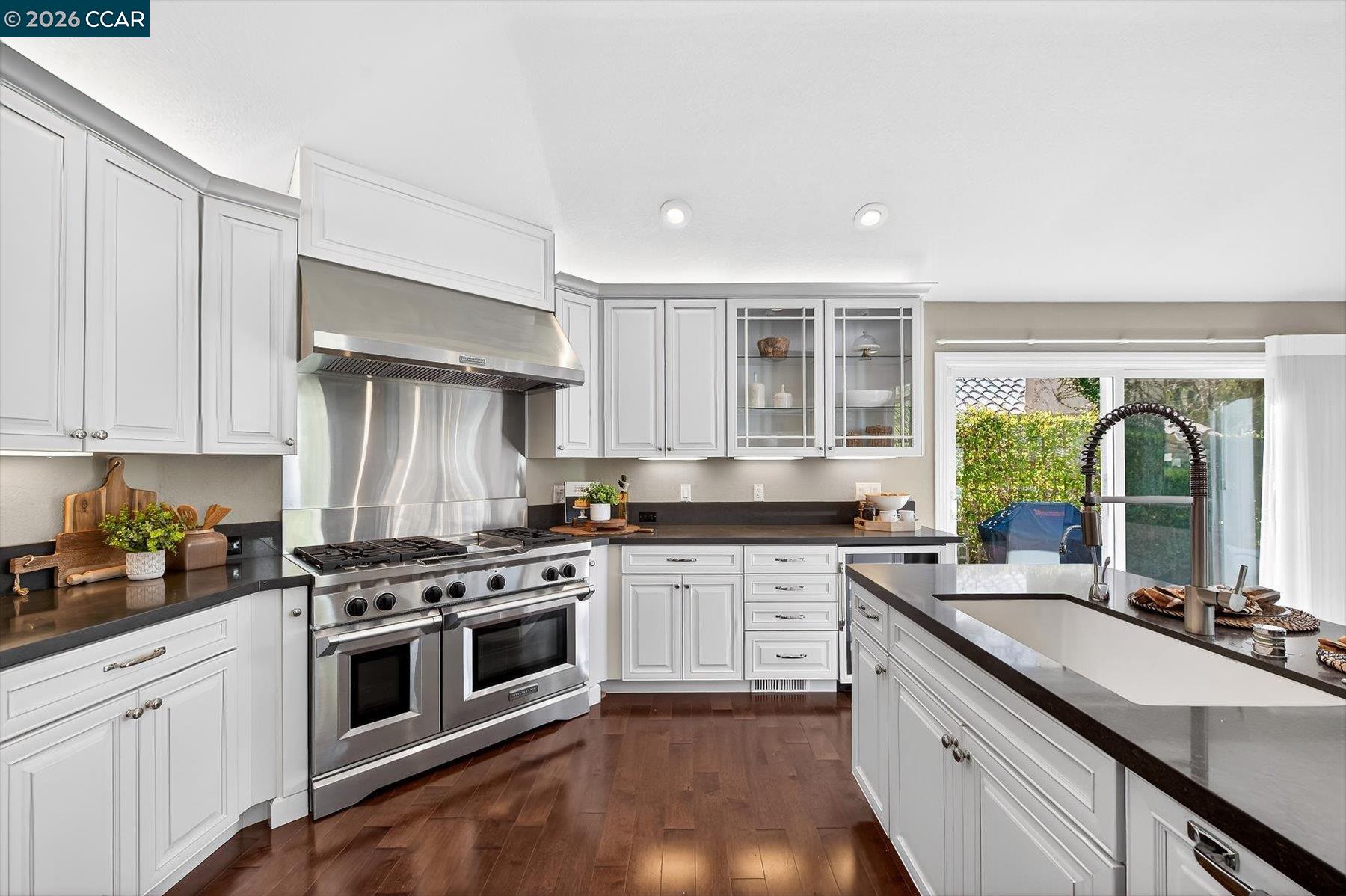 Detail Gallery Image 5 of 41 For 29 Deer Meadow Pl, Danville,  CA 94506 - 3 Beds | 2/1 Baths